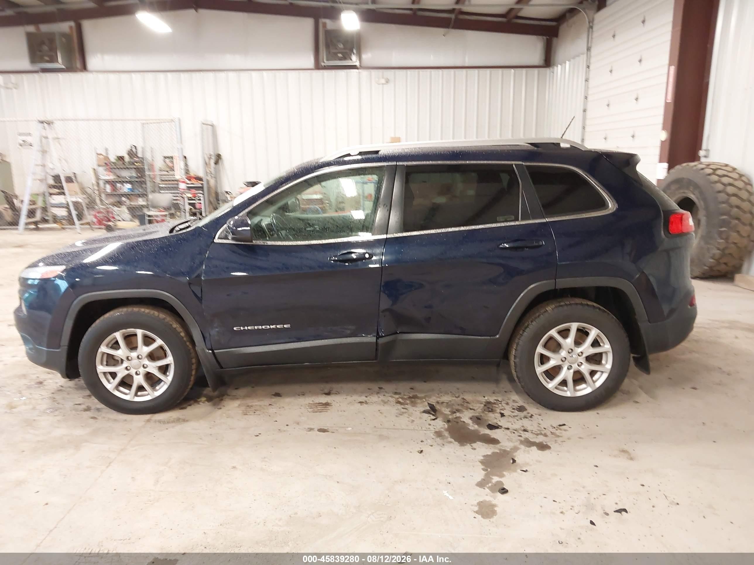 2015 Jeep Cherokee Latitude Blue vin: 1C4PJMCB6FW755336