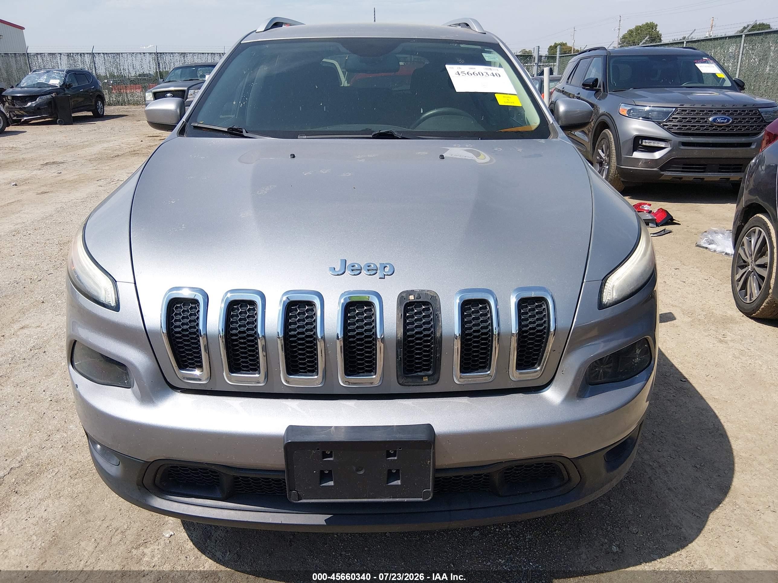 2015 Jeep Cherokee Latitude Серый vin: 1C4PJMCB6FW774758