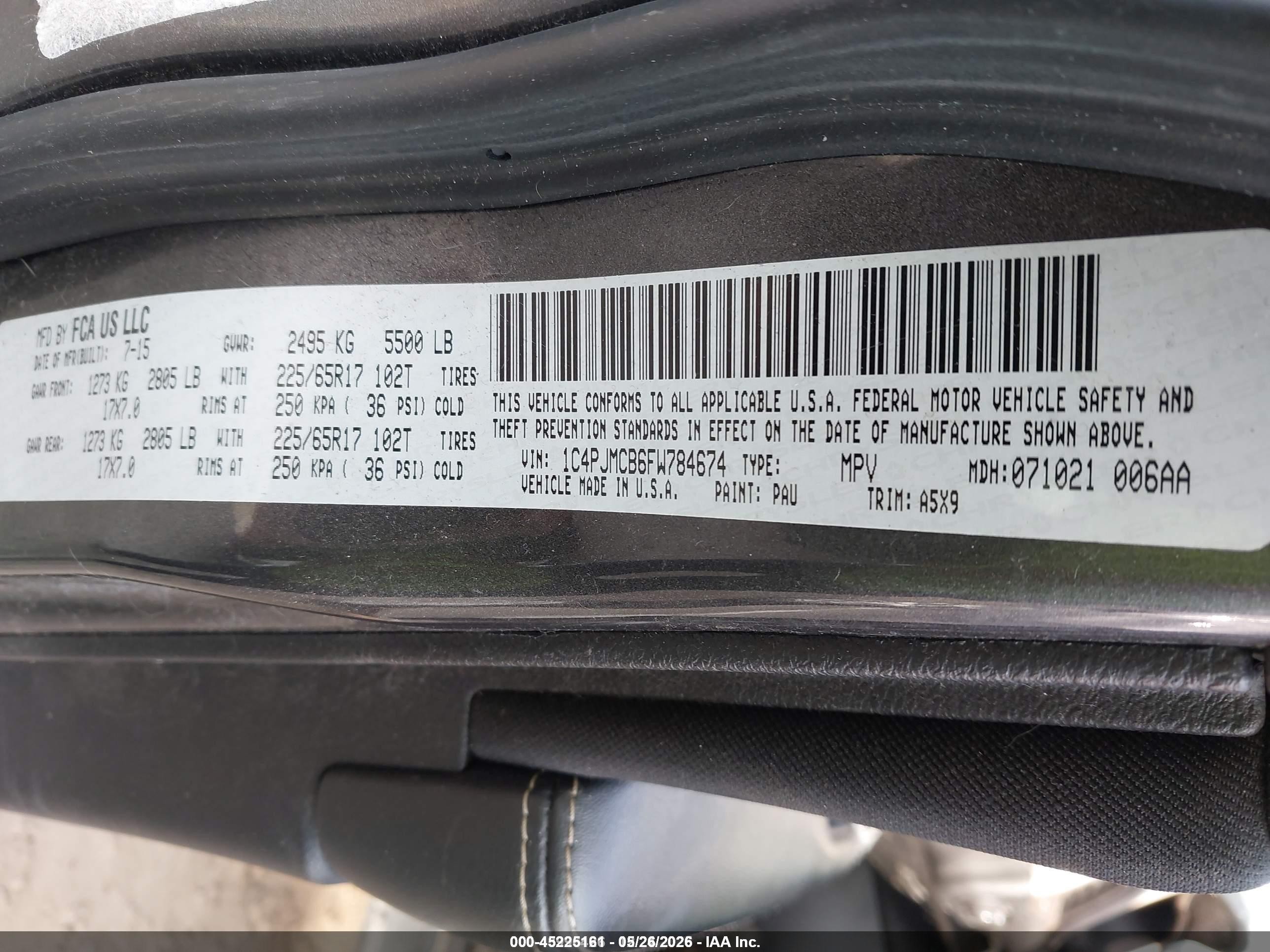 2015 Jeep Cherokee Latitude Gray vin: 1C4PJMCB6FW784674