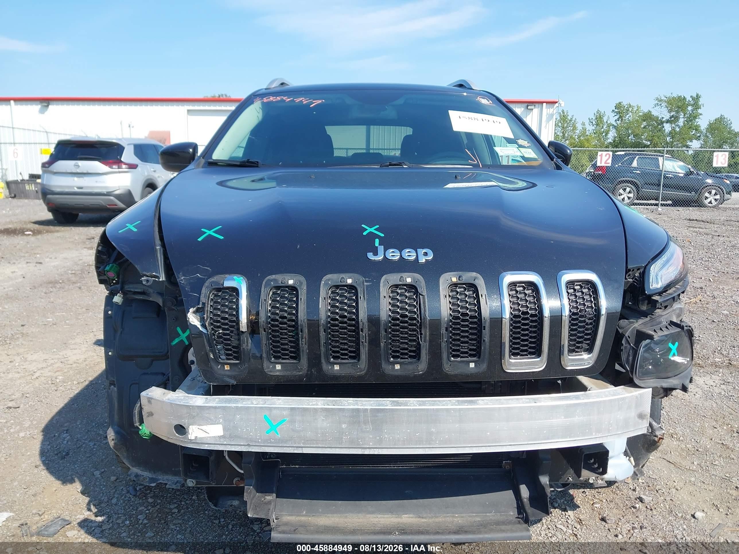 2015 Jeep Cherokee Latitude Черный vin: 1C4PJMCB6FW792256