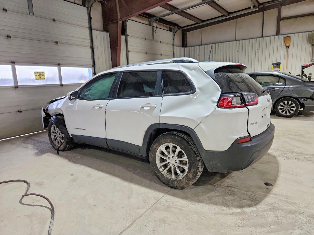 2020 Jeep Cherokee Latitude White vin: 1C4PJMCB6LD654630