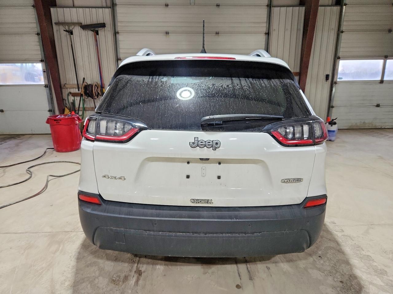 2020 Jeep Cherokee Latitude White vin: 1C4PJMCB6LD654630