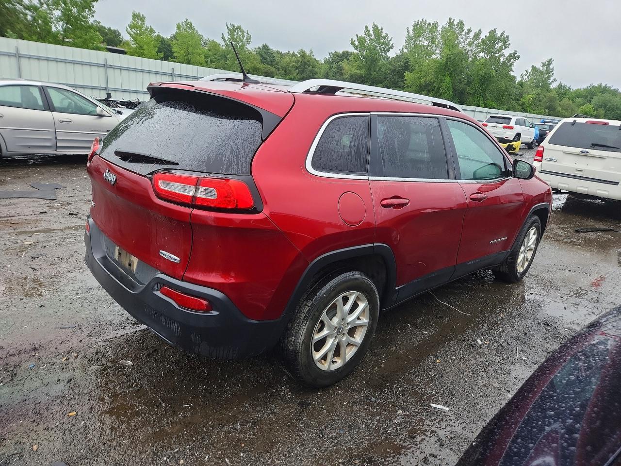 2014 Jeep Cherokee Latitude Red vin: 1C4PJMCB7EW215394