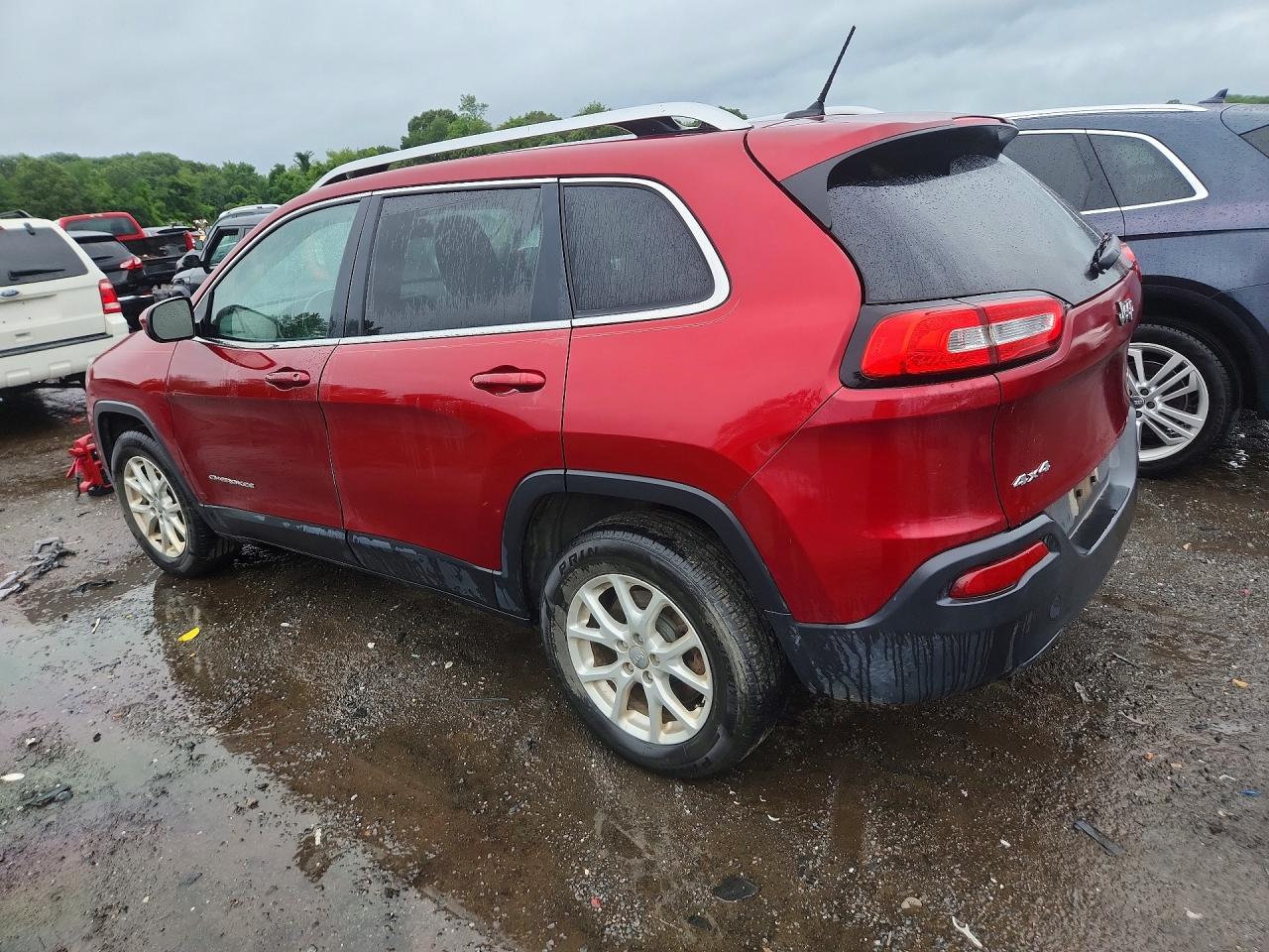 2014 Jeep Cherokee Latitude Red vin: 1C4PJMCB7EW215394