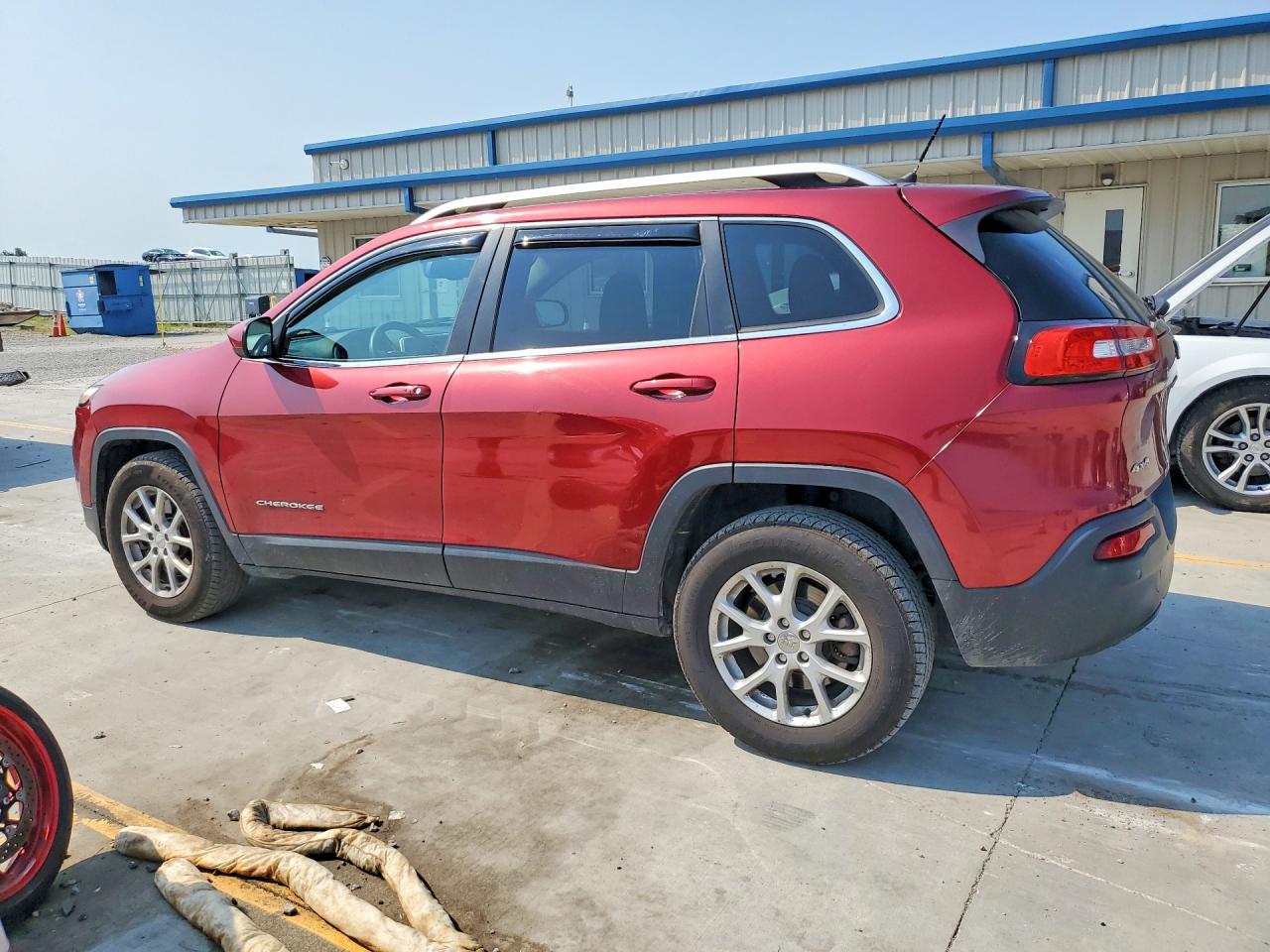 2014 Jeep Cherokee Latitude Burgundy vin: 1C4PJMCB7EW303684