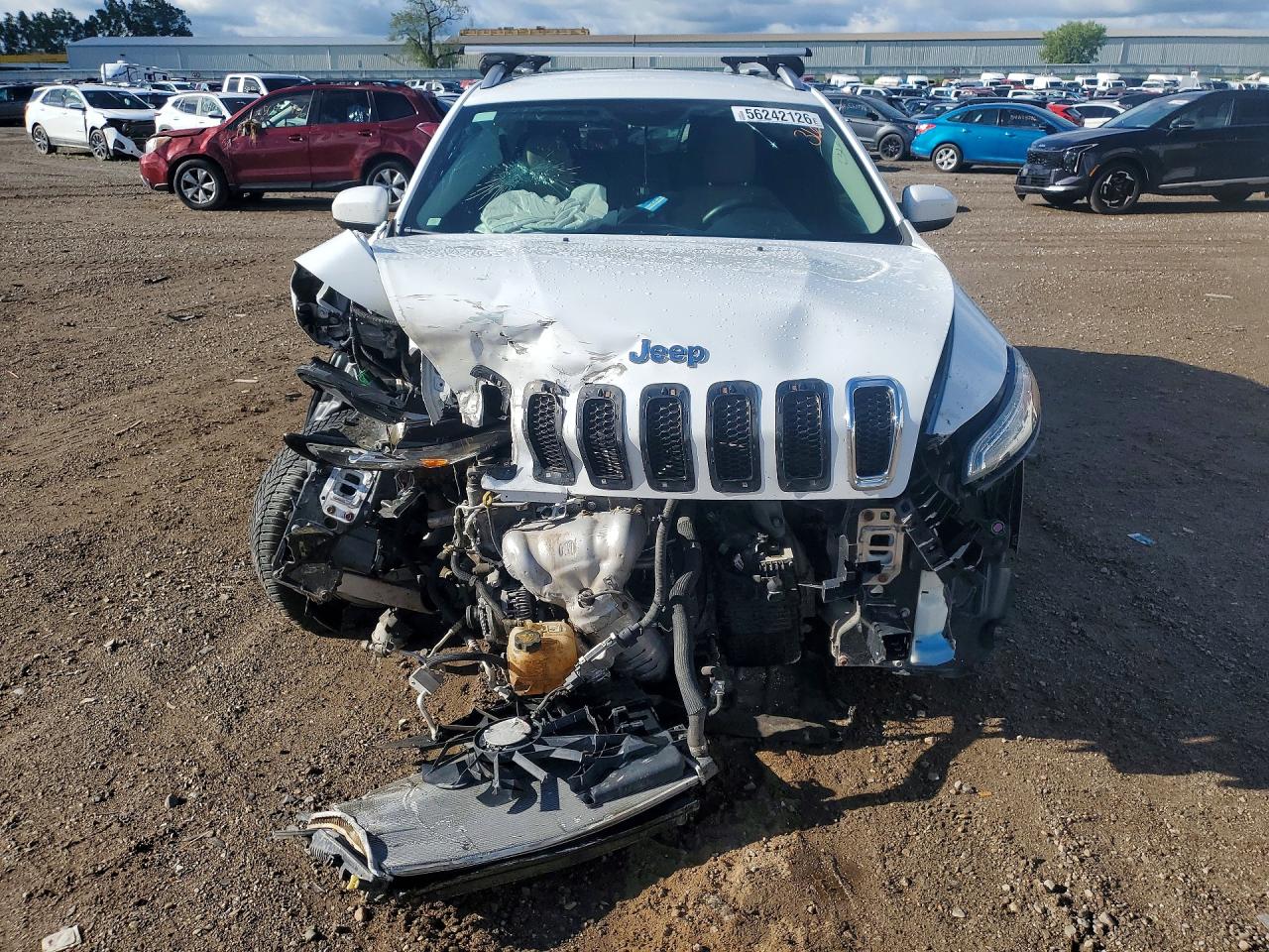 2015 Jeep Cherokee Latitude White vin: 1C4PJMCB7FW509671