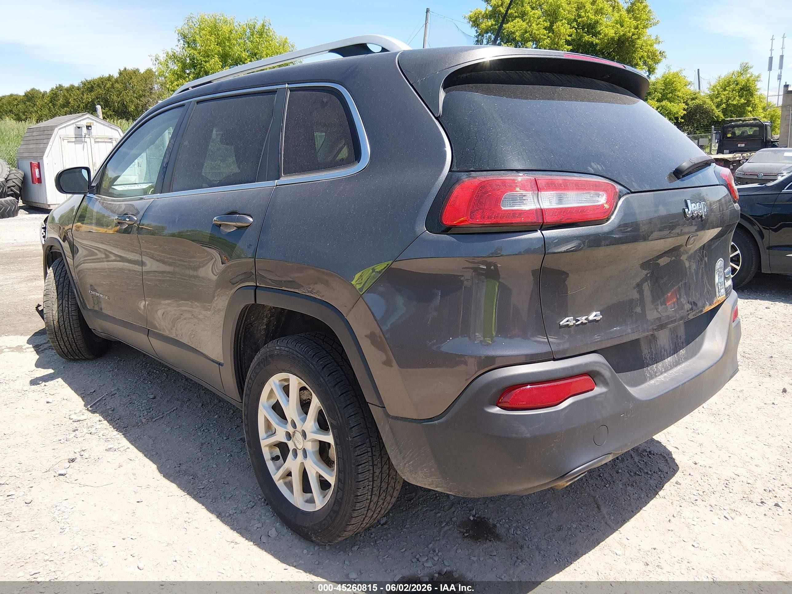 2015 Jeep Cherokee Latitude Gray vin: 1C4PJMCB7FW544923
