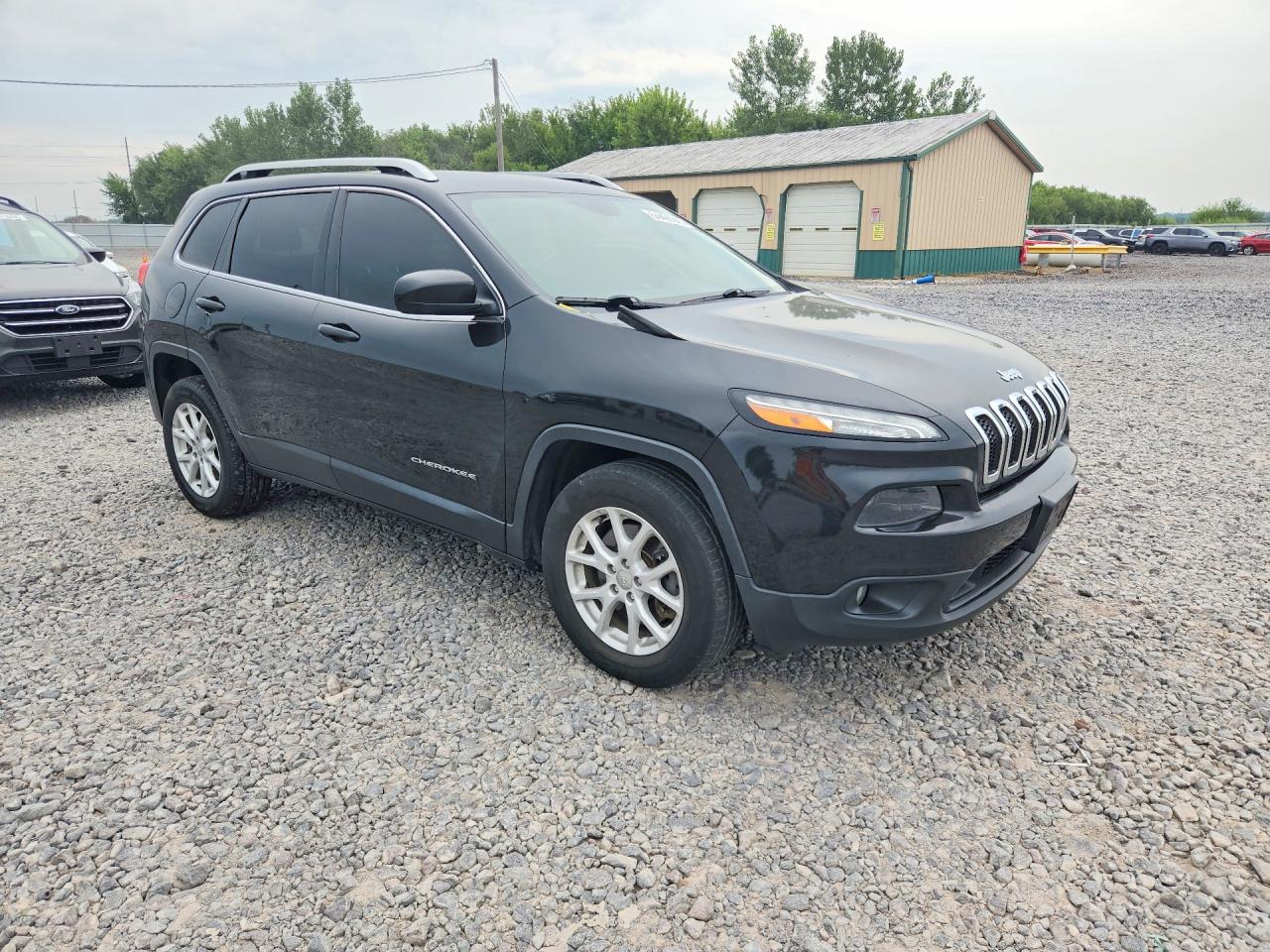2015 Jeep Cherokee Latitude Black vin: 1C4PJMCB7FW733894