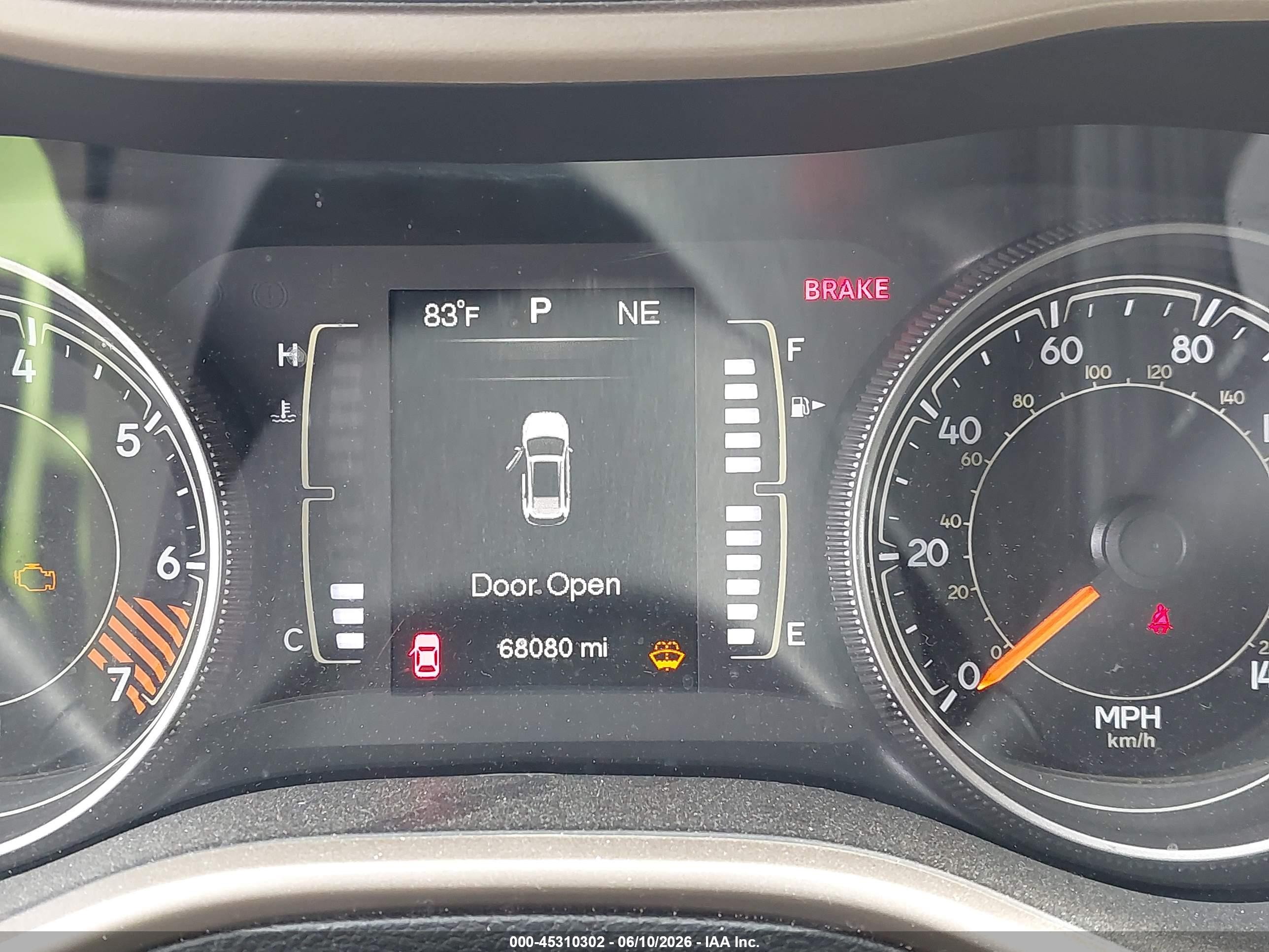 2015 Jeep Cherokee Latitude White vin: 1C4PJMCB7FW772307