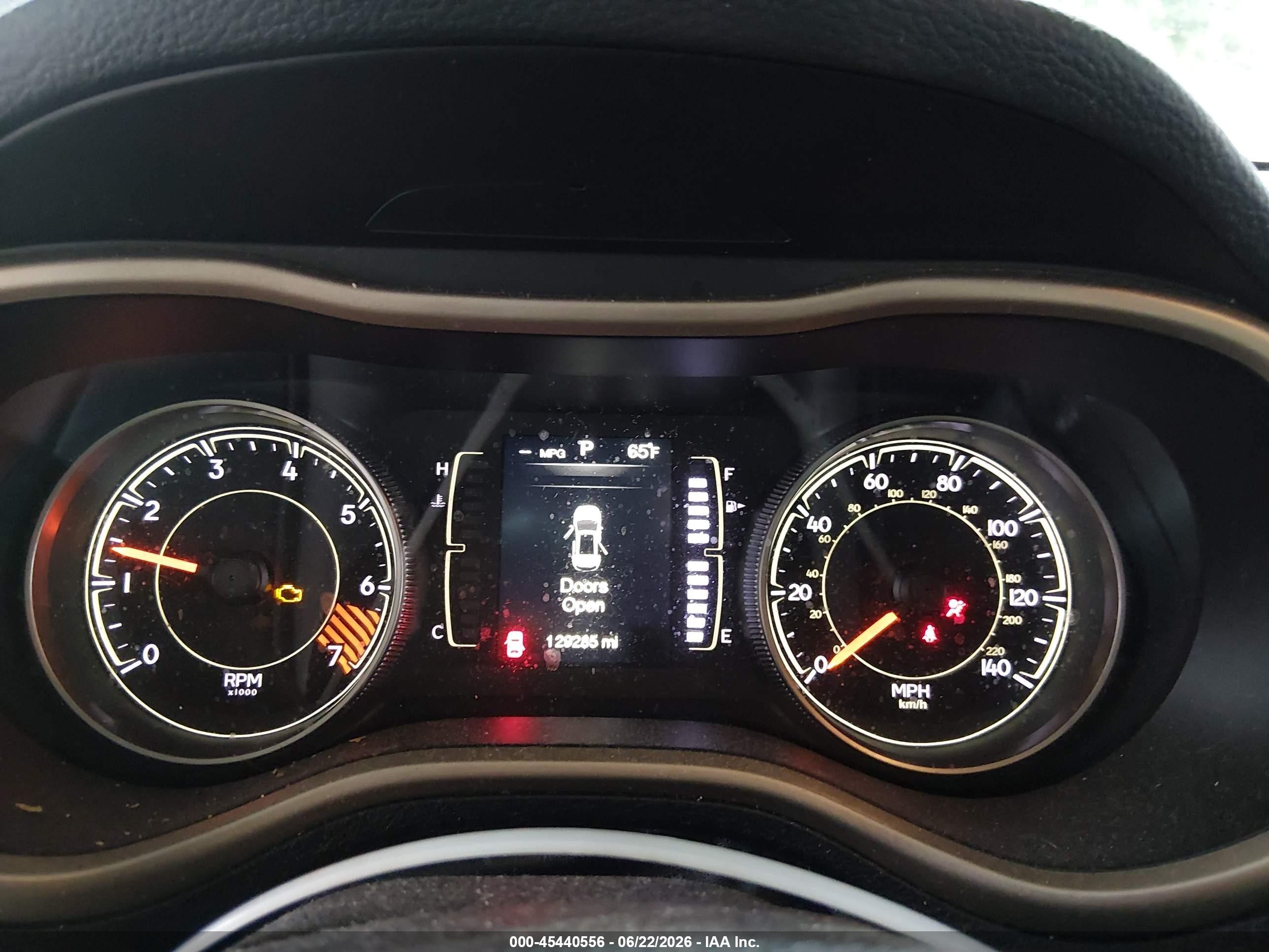 2014 Jeep Cherokee Latitude Black vin: 1C4PJMCB8EW220118