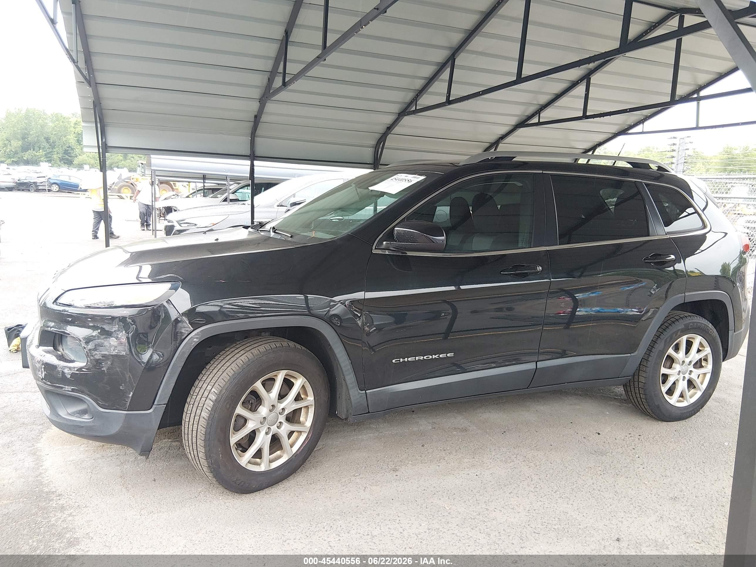 2014 Jeep Cherokee Latitude Black vin: 1C4PJMCB8EW220118