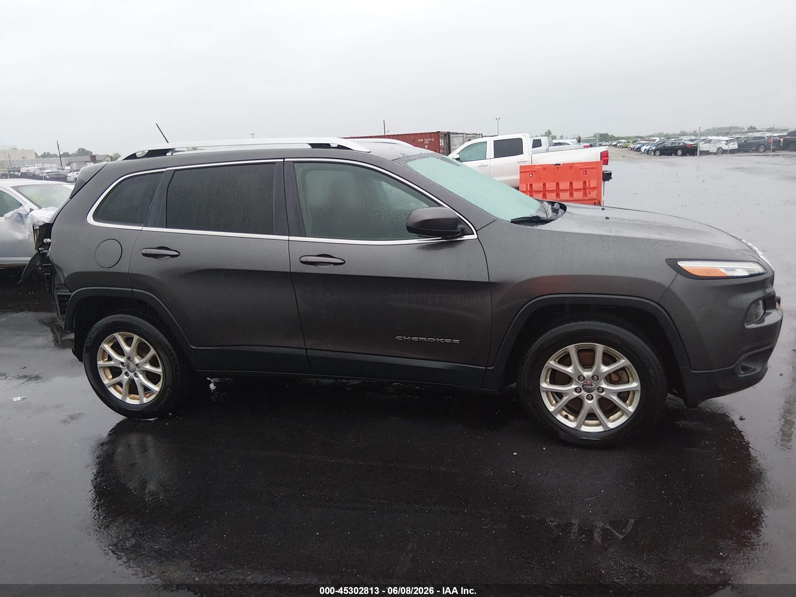 2014 Jeep Cherokee Latitude Gray vin: 1C4PJMCB8EW224542