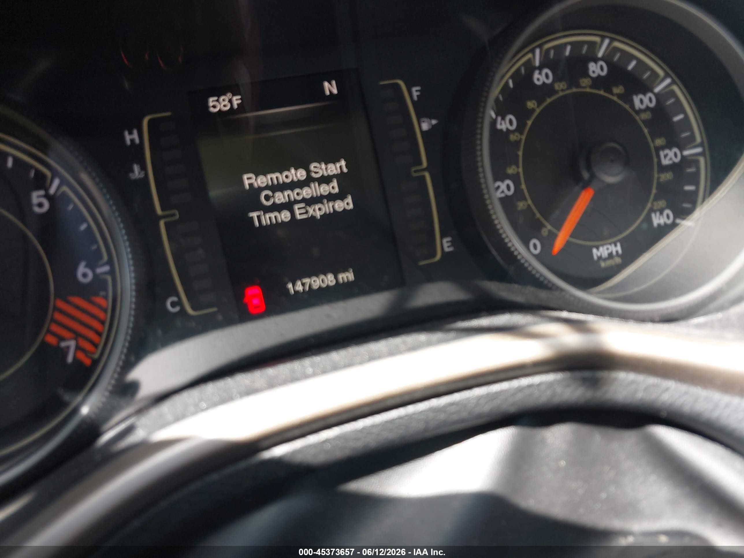 2015 Jeep Cherokee Latitude Gray vin: 1C4PJMCB8FW614770