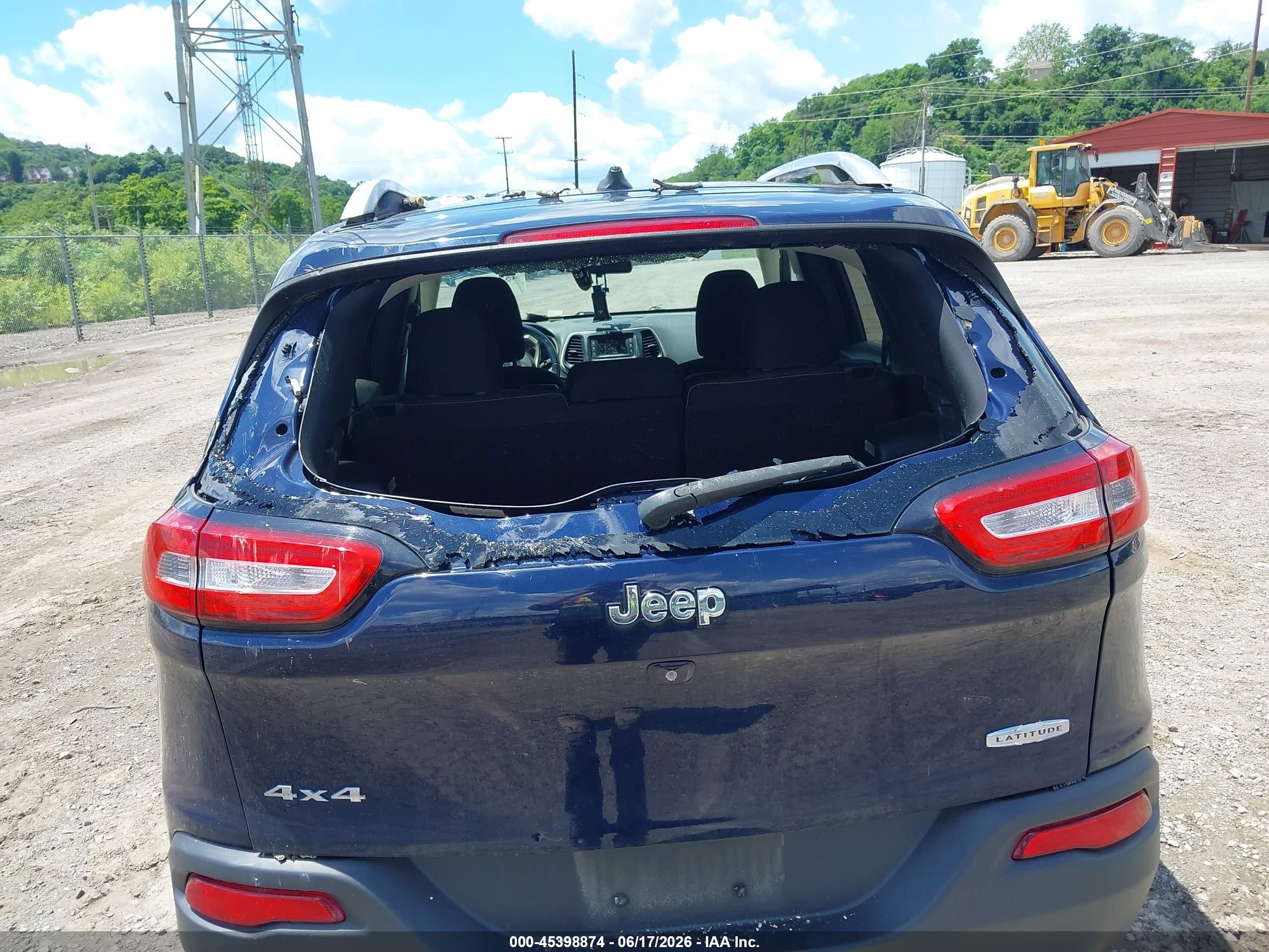 2015 Jeep Cherokee Latitude Dark Blue vin: 1C4PJMCB8FW714898