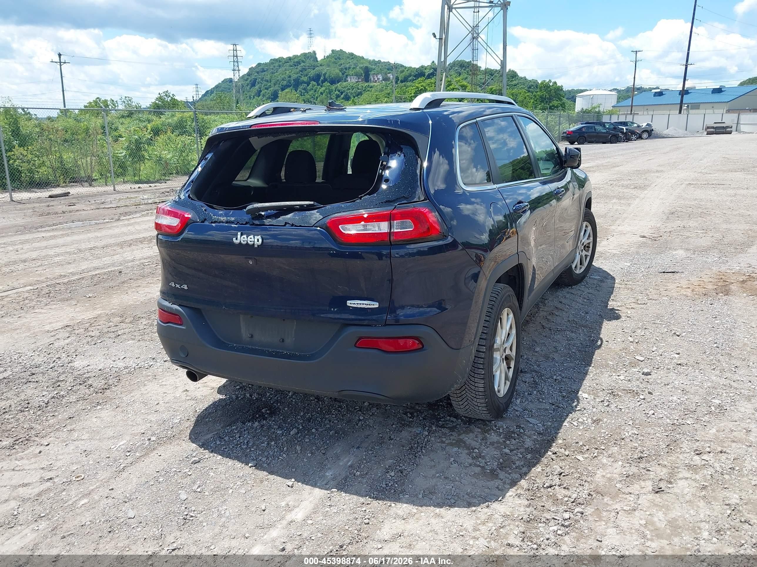 2015 Jeep Cherokee Latitude Dark Blue vin: 1C4PJMCB8FW714898