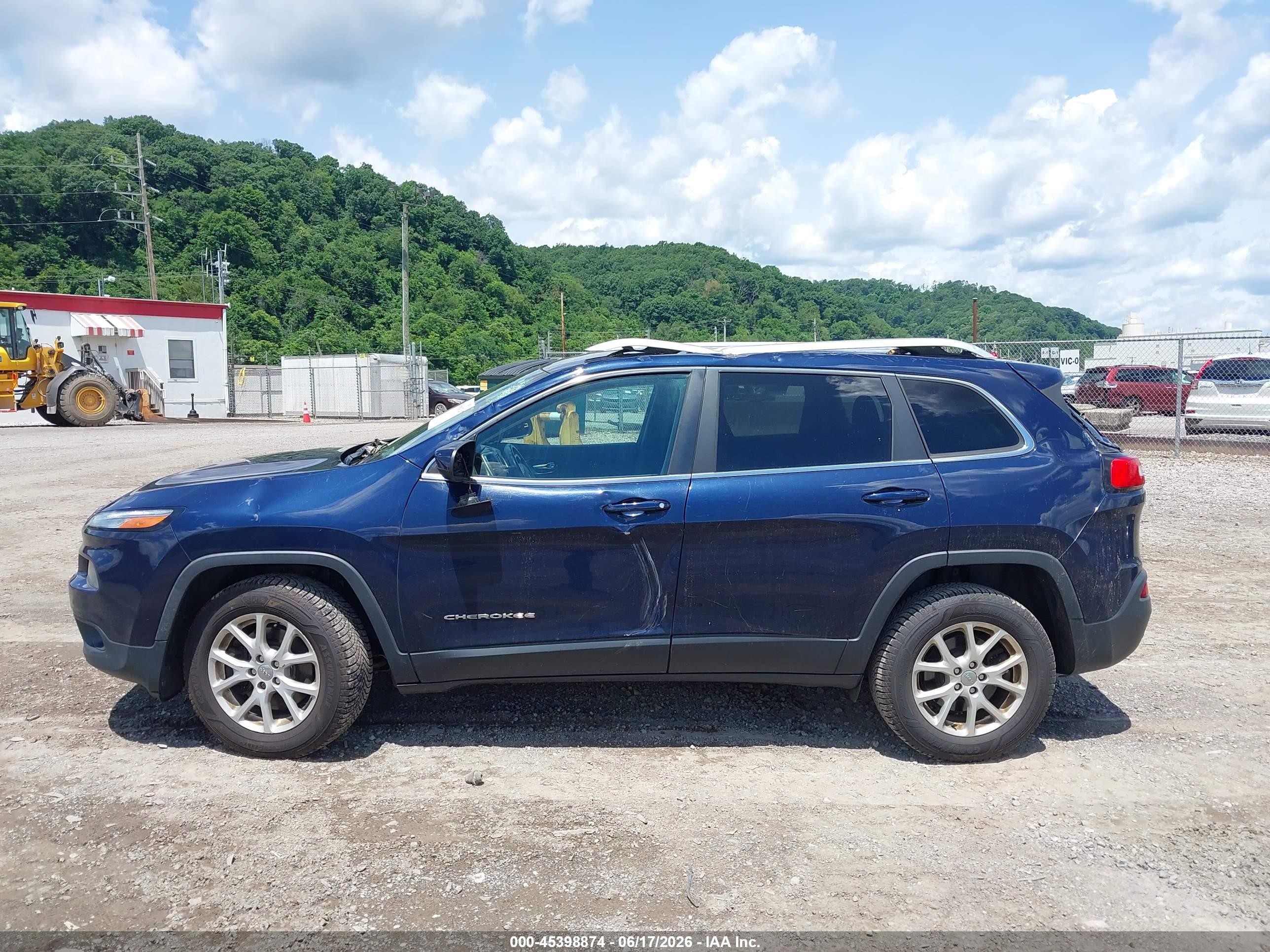 2015 Jeep Cherokee Latitude Dark Blue vin: 1C4PJMCB8FW714898