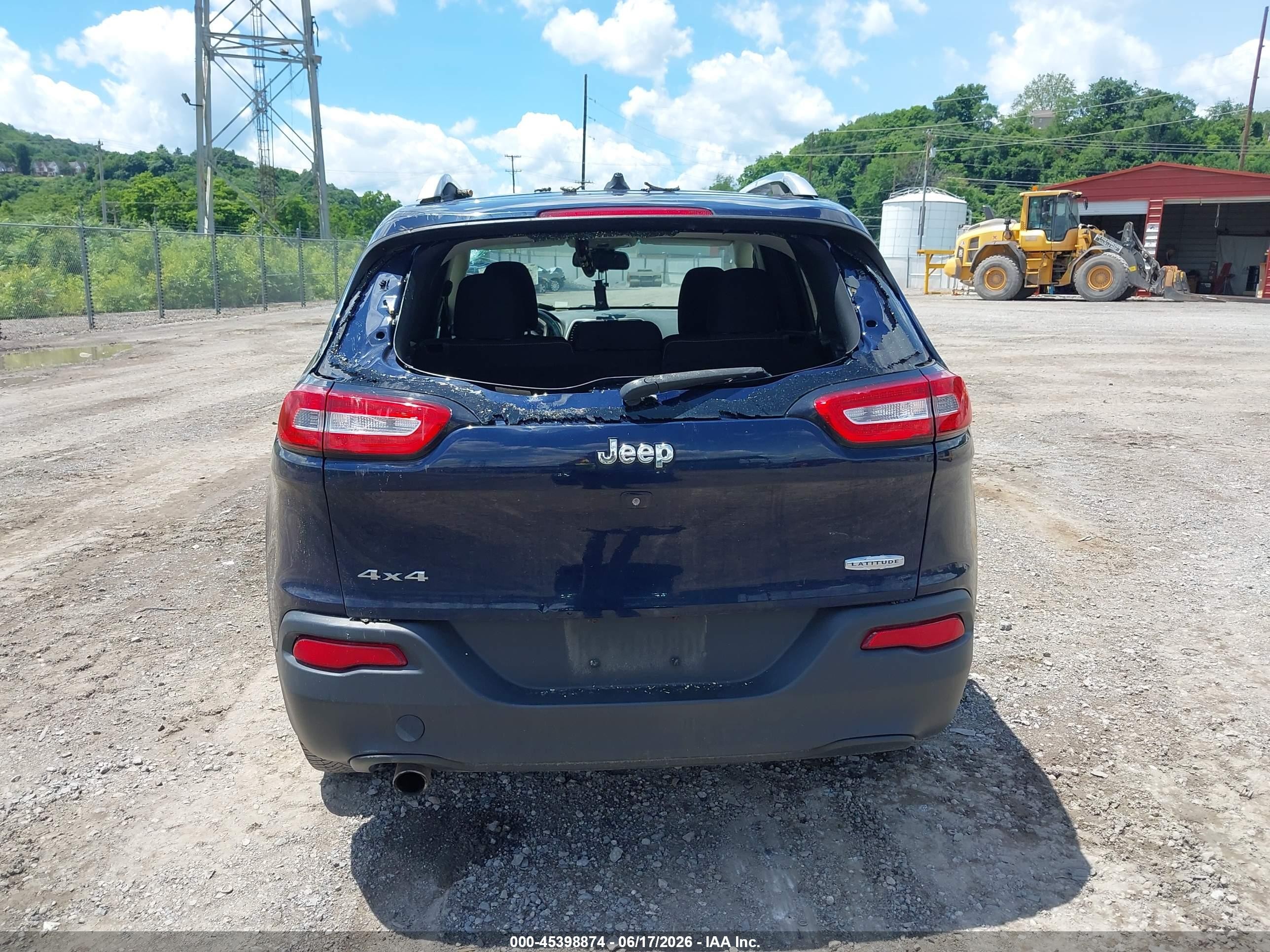 2015 Jeep Cherokee Latitude Dark Blue vin: 1C4PJMCB8FW714898
