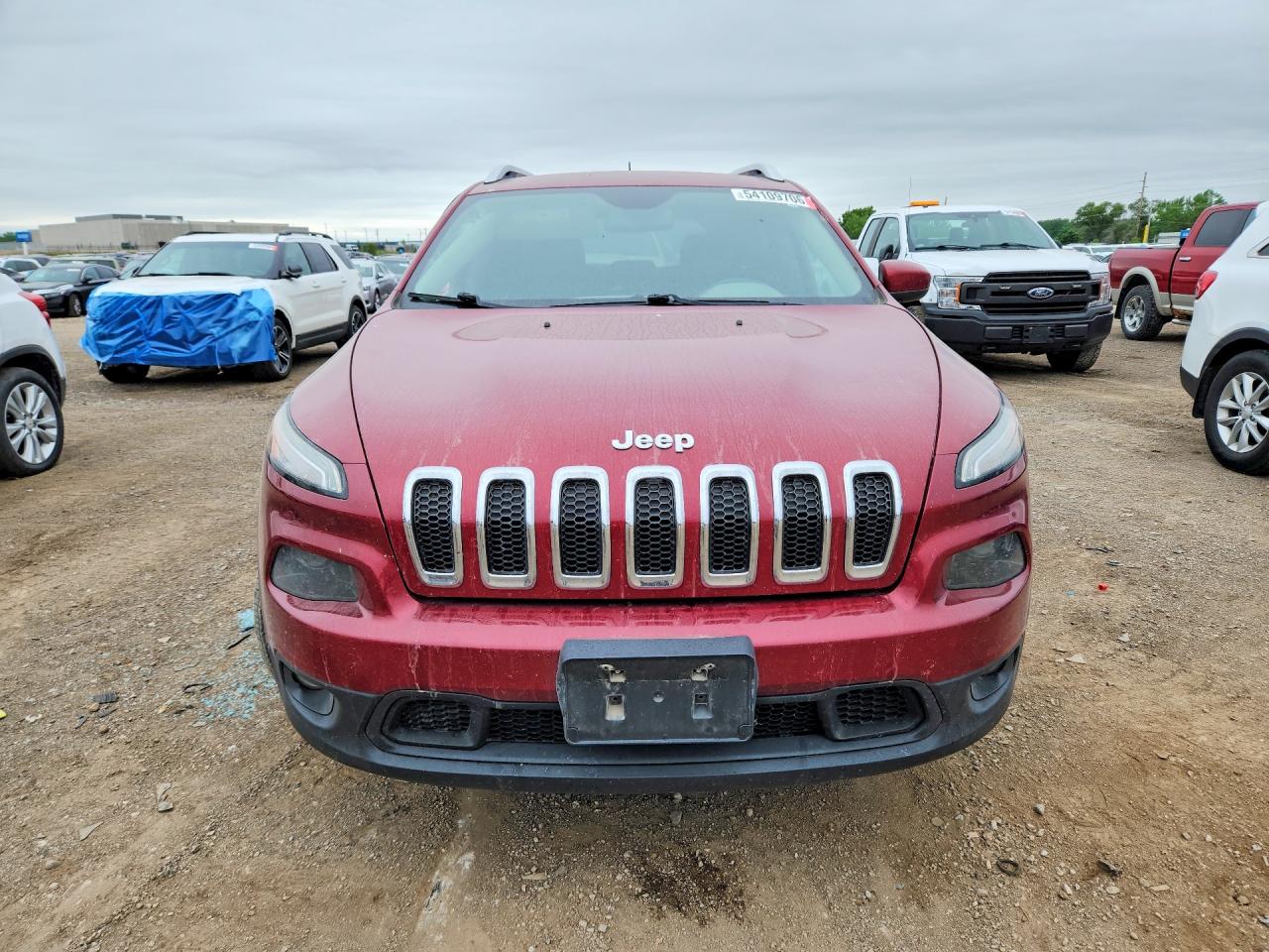 2015 Jeep Cherokee Latitude Red vin: 1C4PJMCB8FW715534