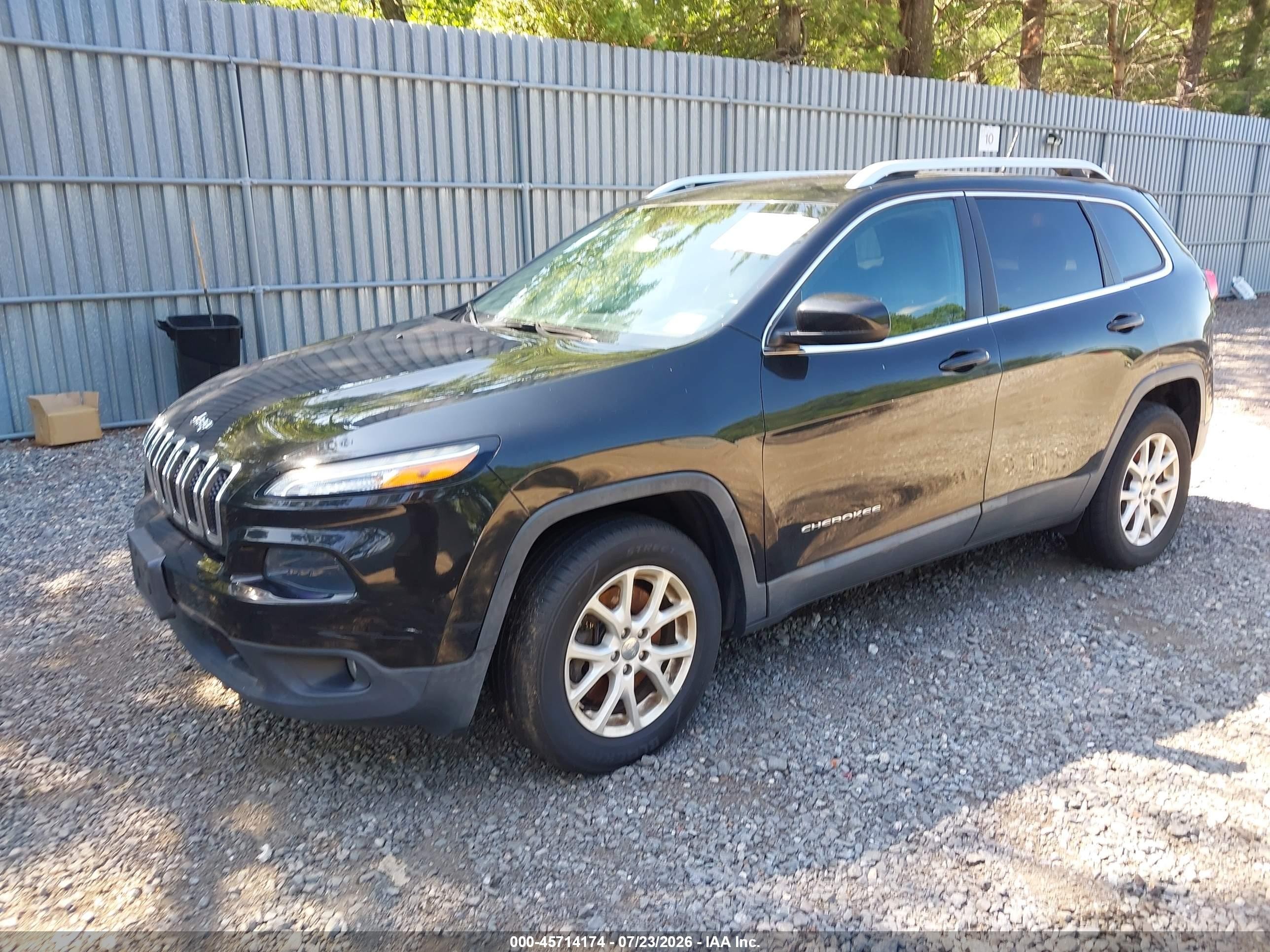 2015 Jeep Cherokee Latitude Black vin: 1C4PJMCB8FW794929