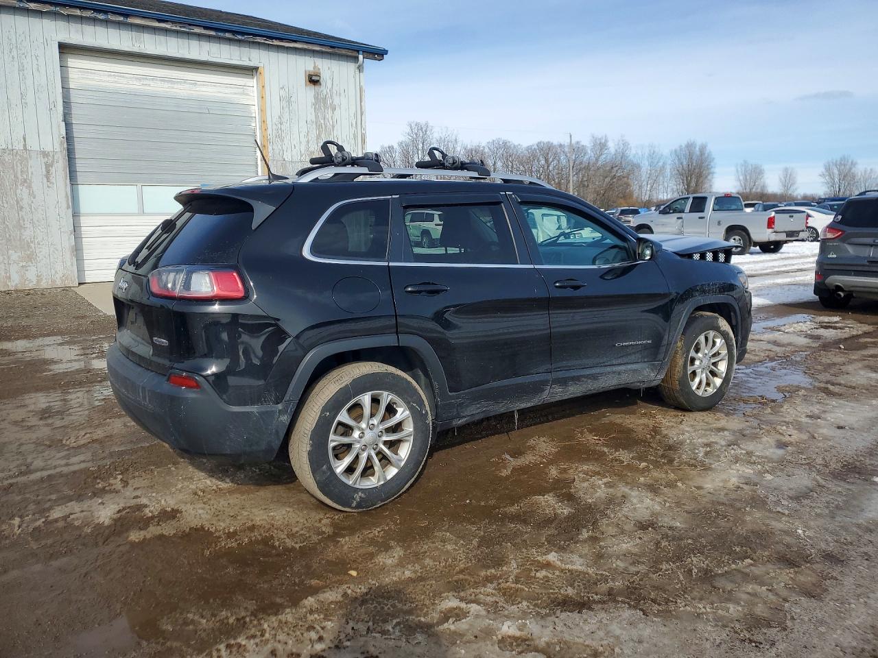 2019 Jeep Cherokee Latitude Black vin: 1C4PJMCB8KD279743
