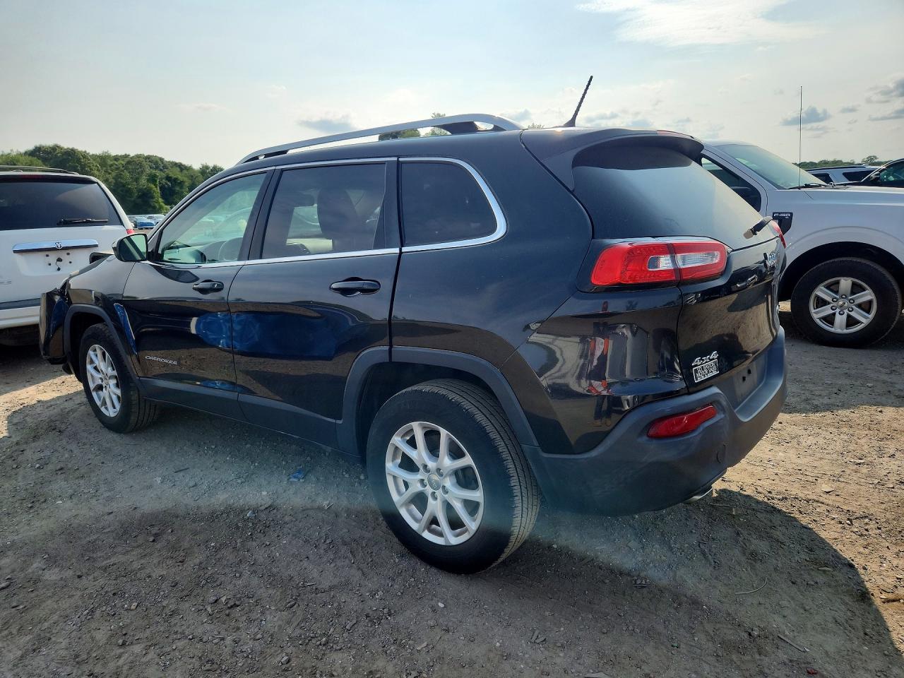 2014 Jeep Cherokee Latitude Black vin: 1C4PJMCB9EW171849
