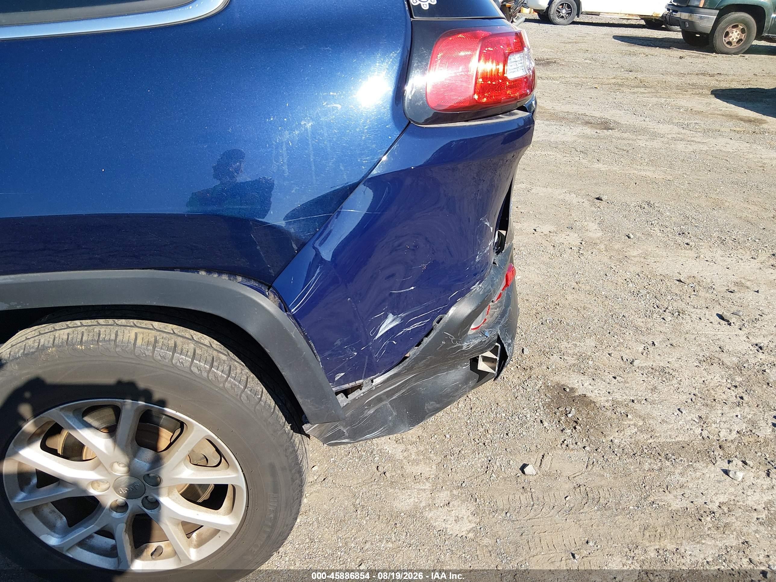 2014 Jeep Cherokee Latitude Dark Blue vin: 1C4PJMCB9EW197819