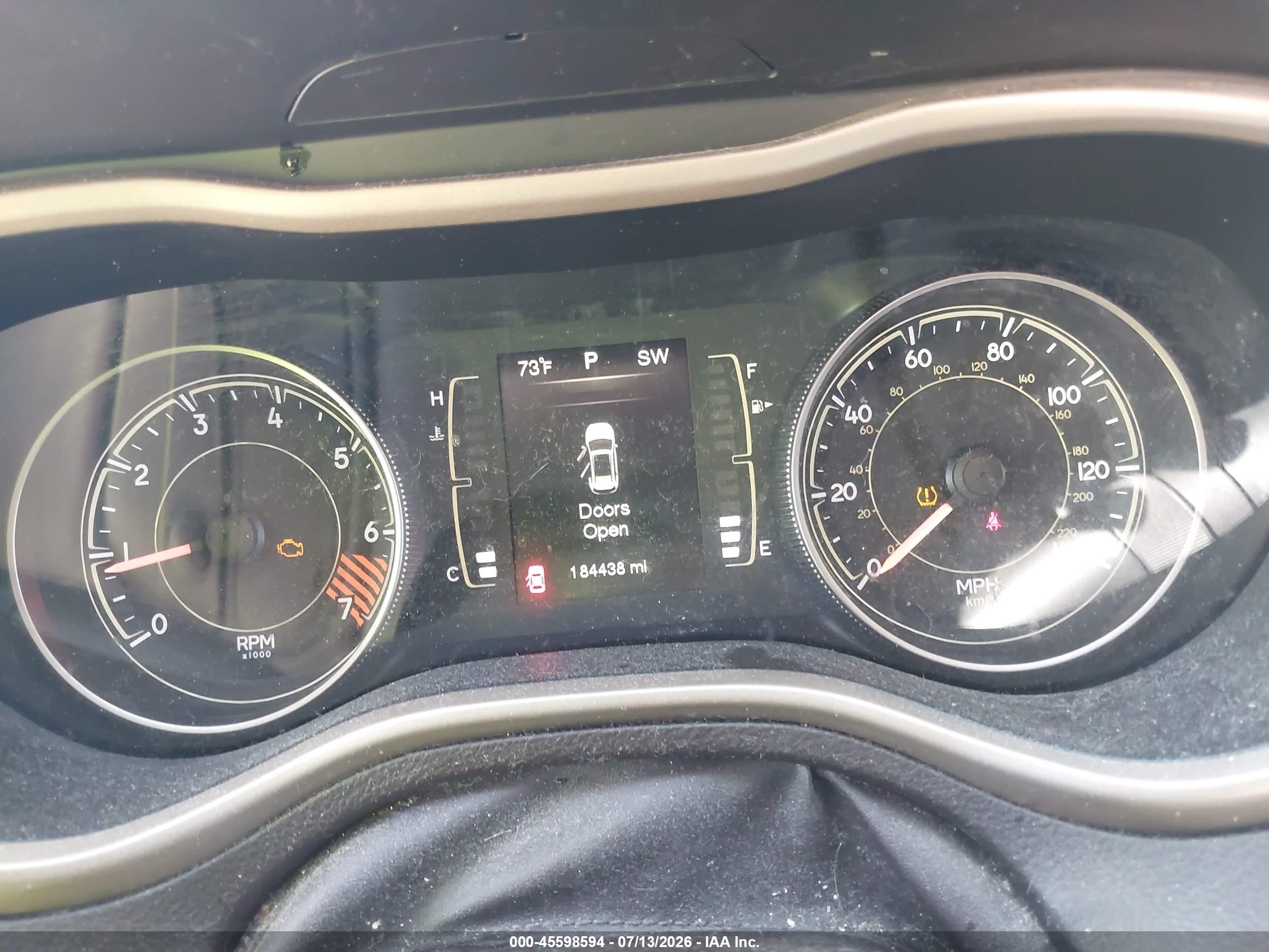 2014 Jeep Cherokee Latitude Зеленый vin: 1C4PJMCB9EW197836