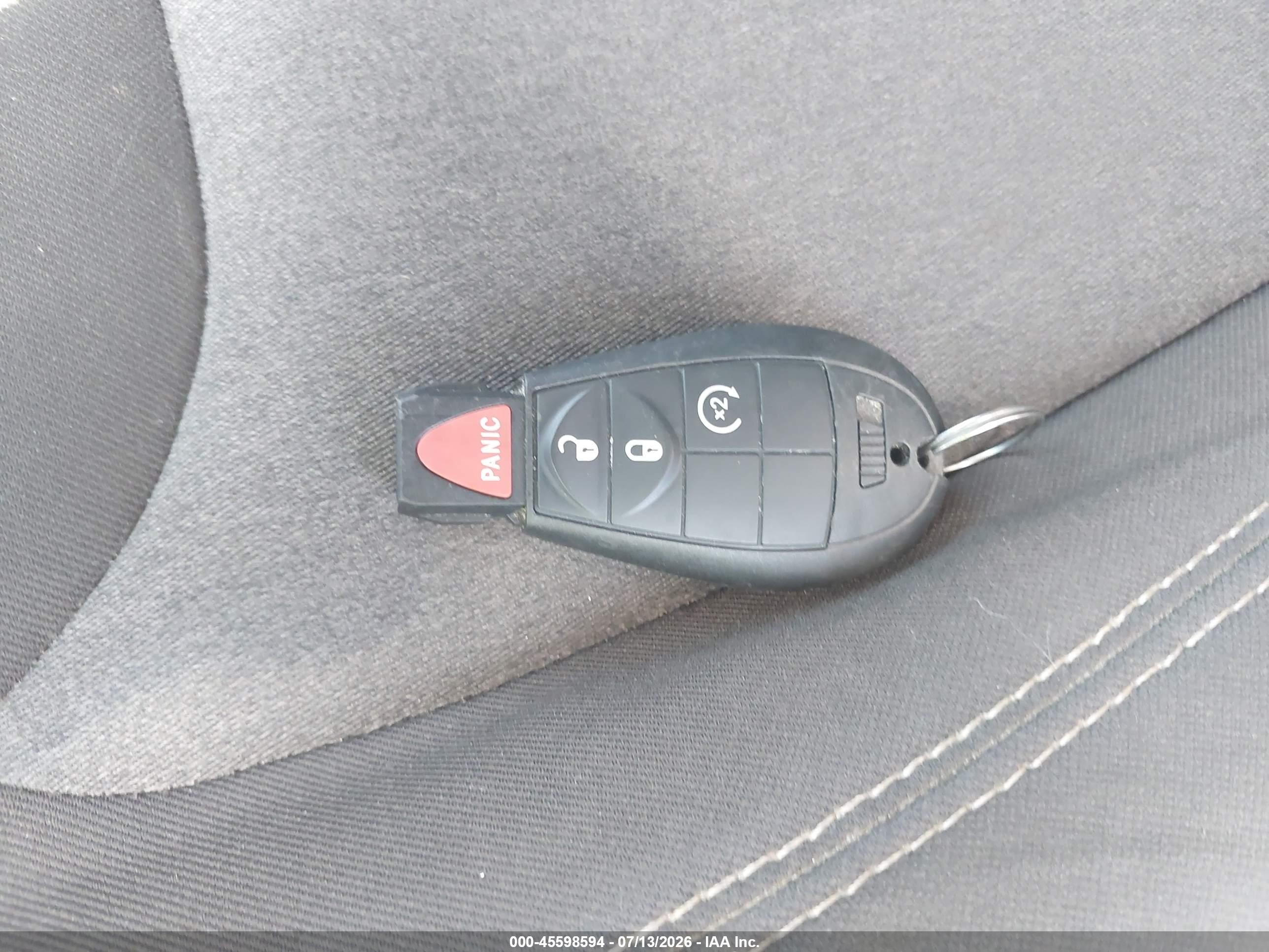 2014 Jeep Cherokee Latitude Зеленый vin: 1C4PJMCB9EW197836