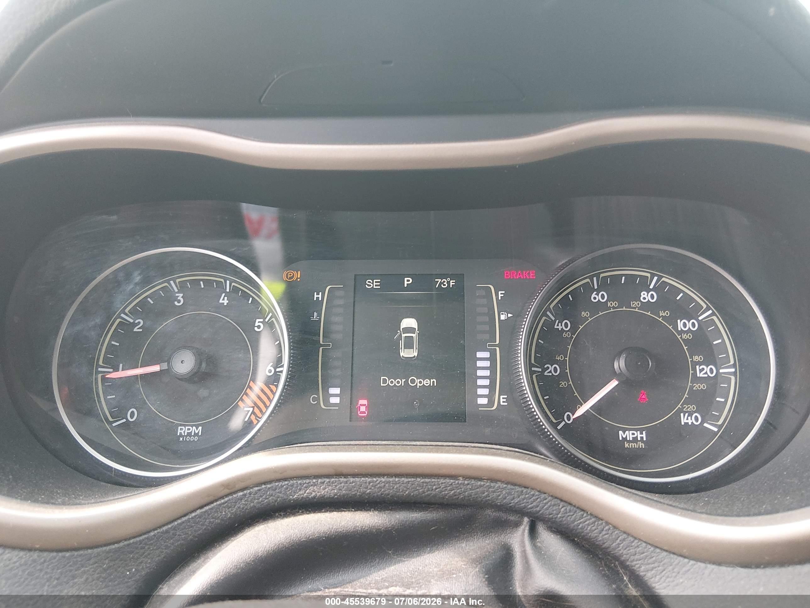 2014 Jeep Cherokee Latitude Gray vin: 1C4PJMCB9EW201397