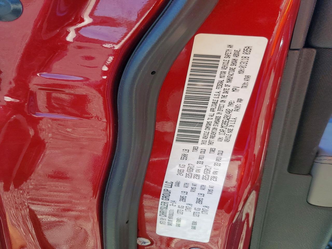 2014 Jeep Cherokee Latitude Red vin: 1C4PJMCB9EW201402