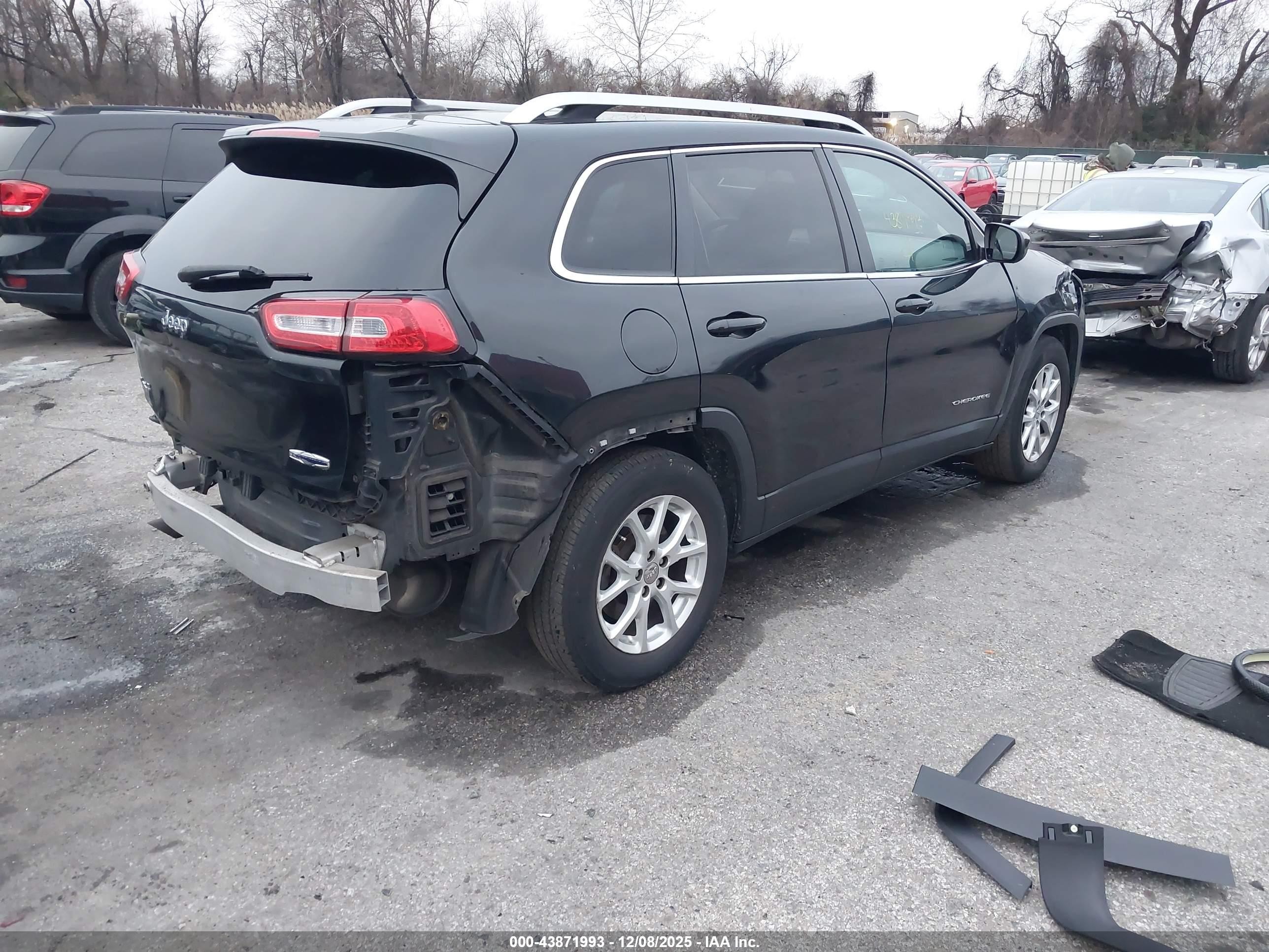 2014 Jeep Cherokee Latitude Black vin: 1C4PJMCB9EW226882