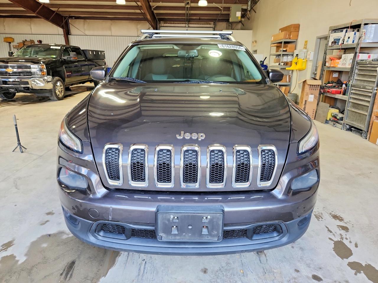 2014 Jeep Cherokee Latitude Gray vin: 1C4PJMCB9EW247523