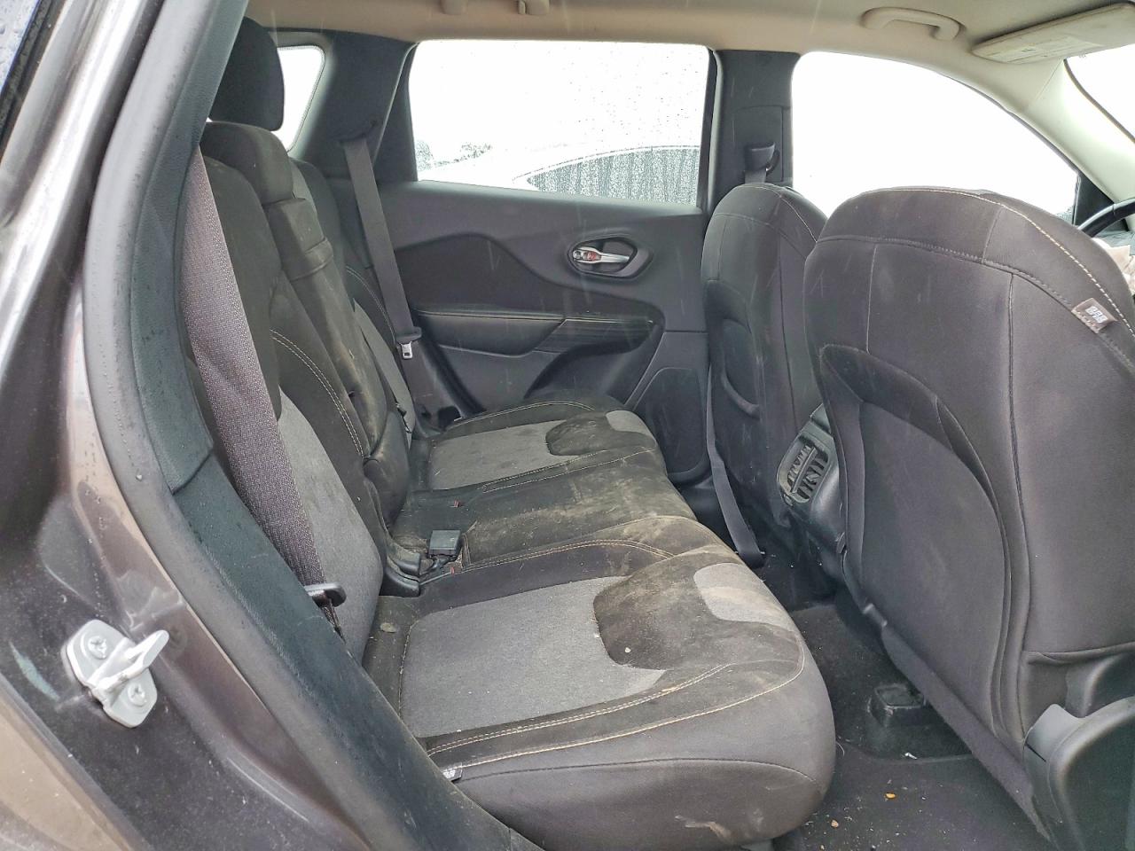 2014 Jeep Cherokee Latitude Серый vin: 1C4PJMCB9EW290954