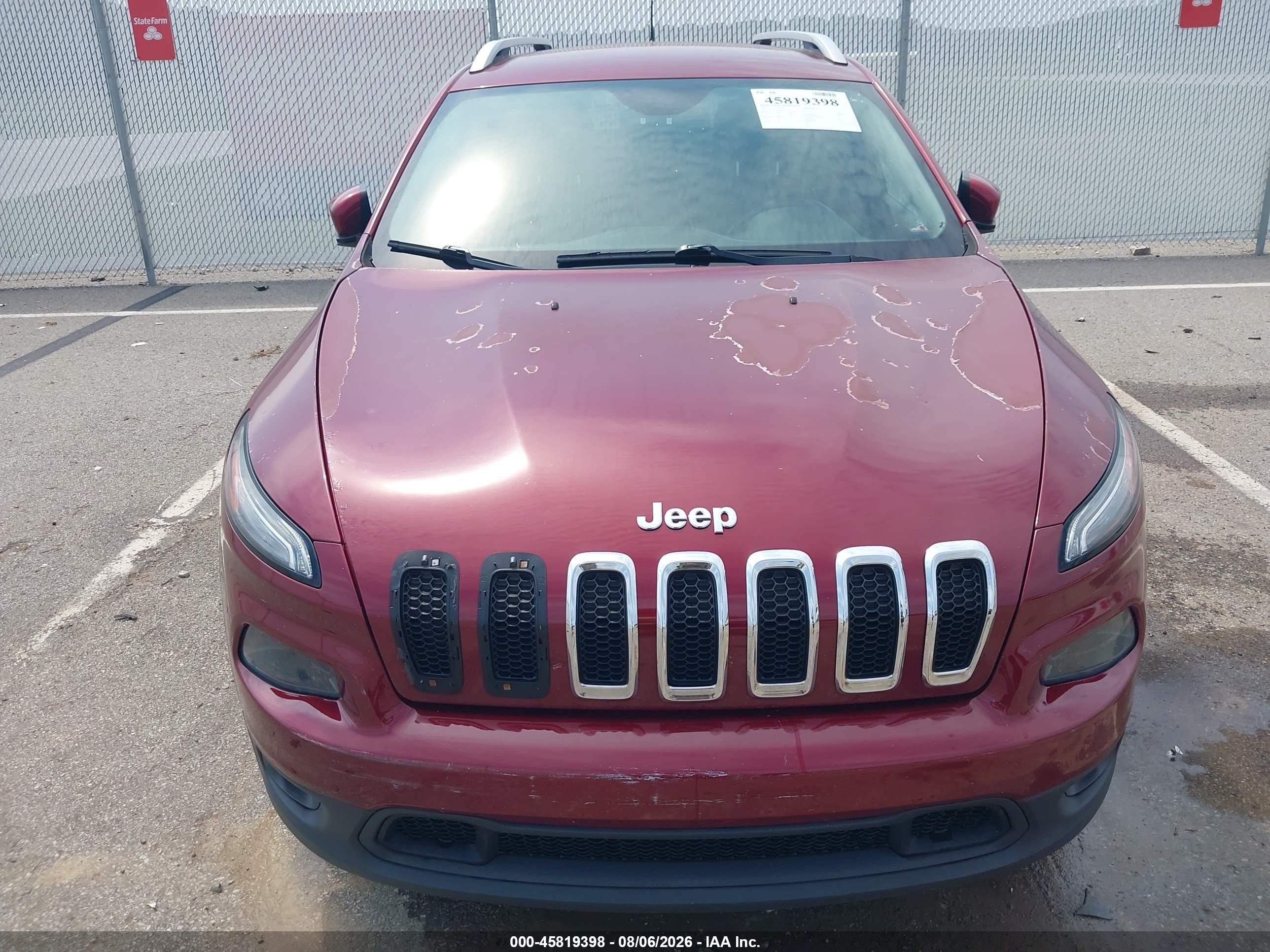 2015 Jeep Cherokee Latitude Red vin: 1C4PJMCB9FW595095