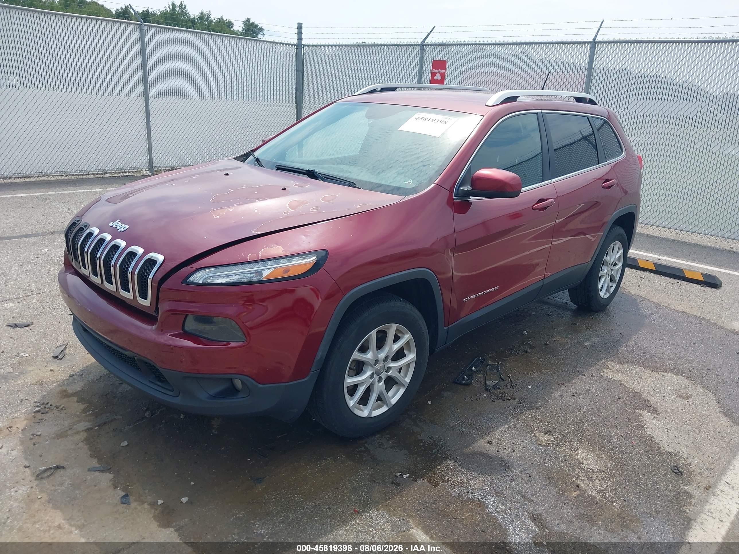2015 Jeep Cherokee Latitude Red vin: 1C4PJMCB9FW595095