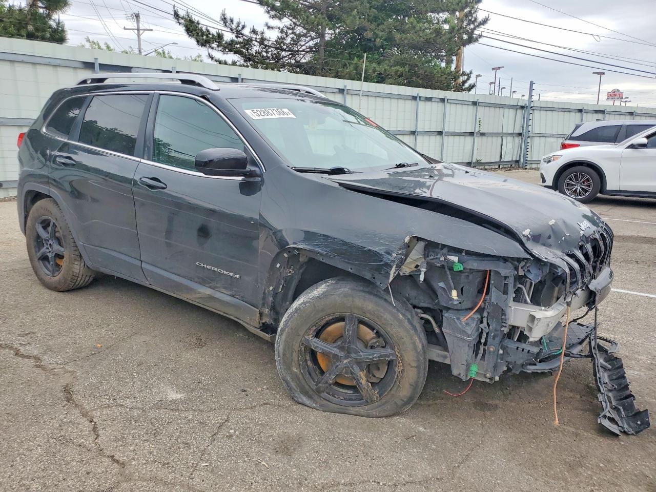 2015 Jeep Cherokee Latitude Black vin: 1C4PJMCB9FW650872
