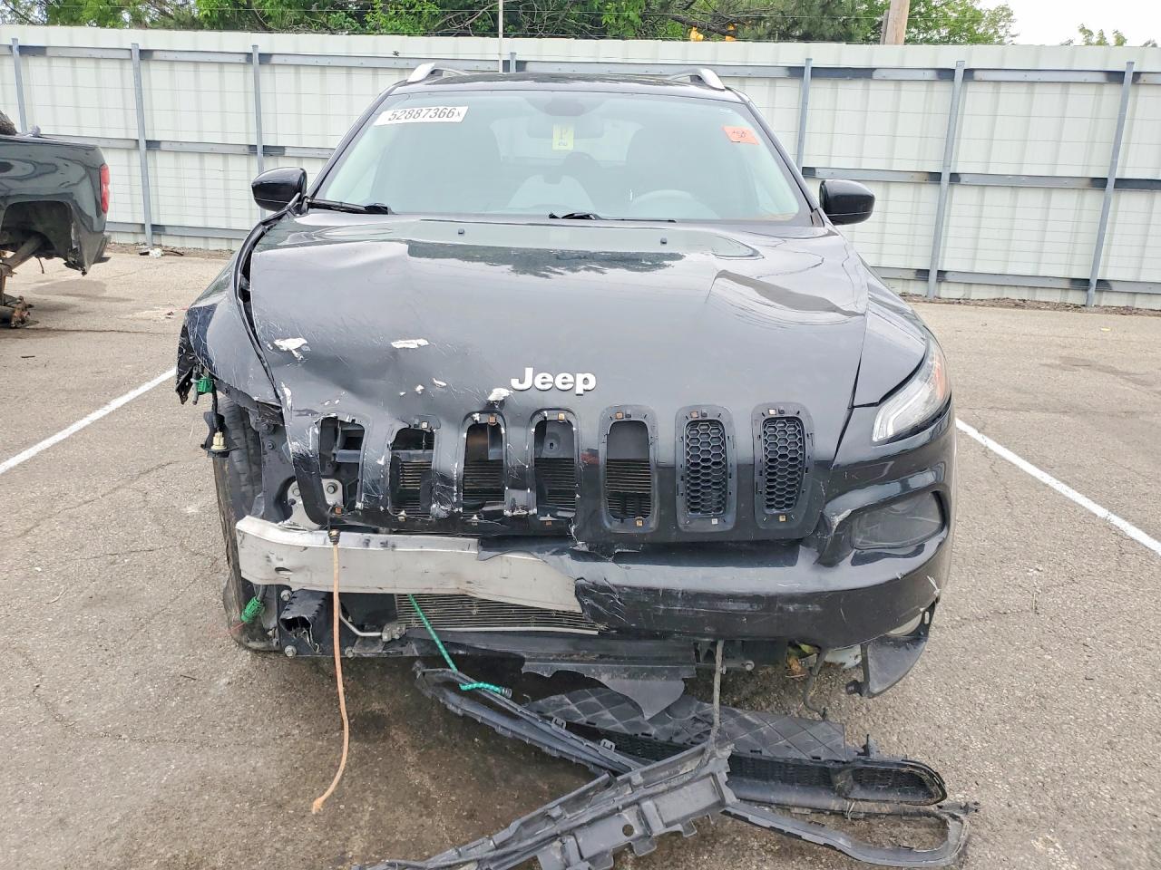 2015 Jeep Cherokee Latitude Black vin: 1C4PJMCB9FW650872