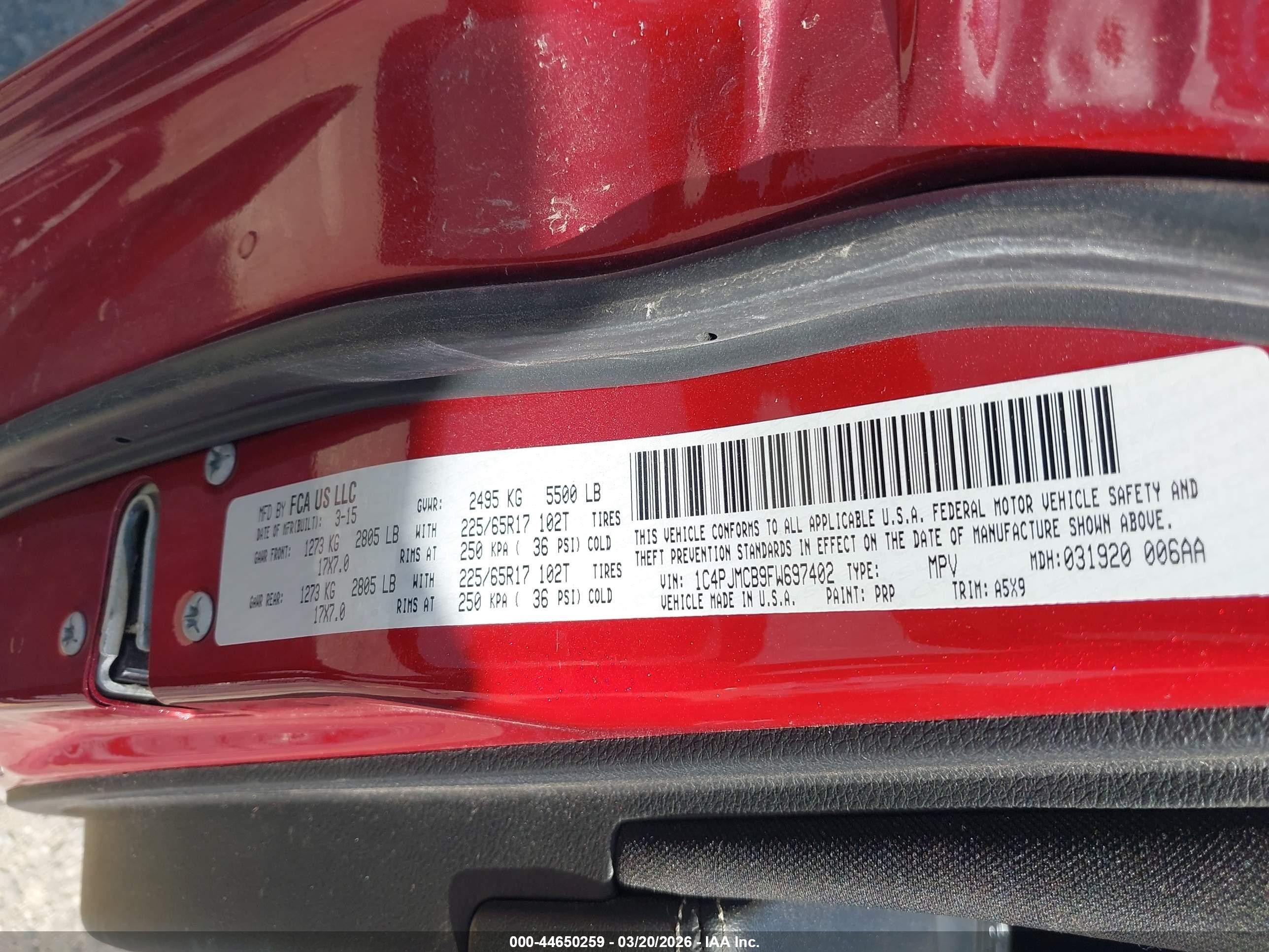 2015 Jeep Cherokee Latitude Красный vin: 1C4PJMCB9FW697402