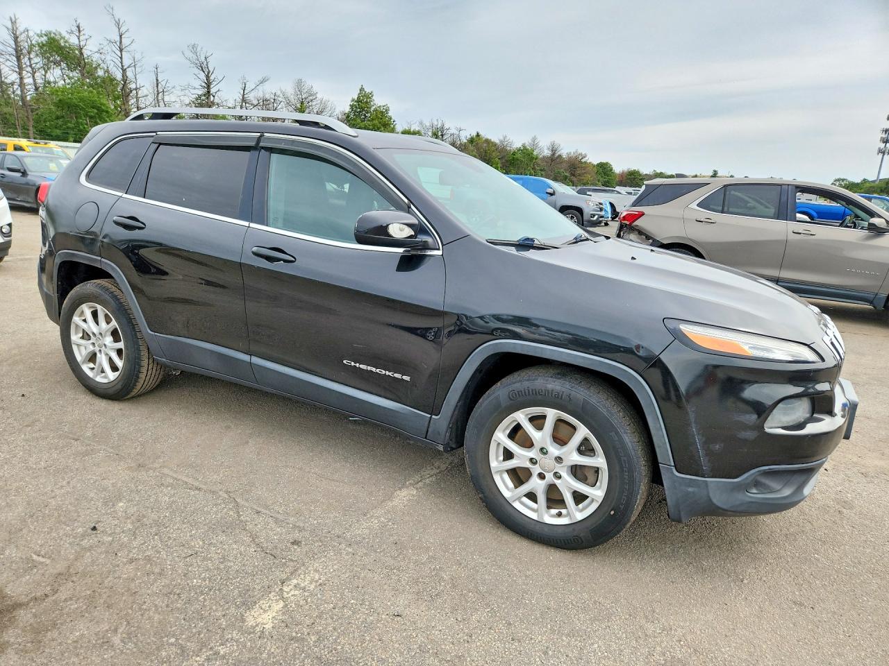 2015 Jeep Cherokee Latitude Black vin: 1C4PJMCB9FW788234