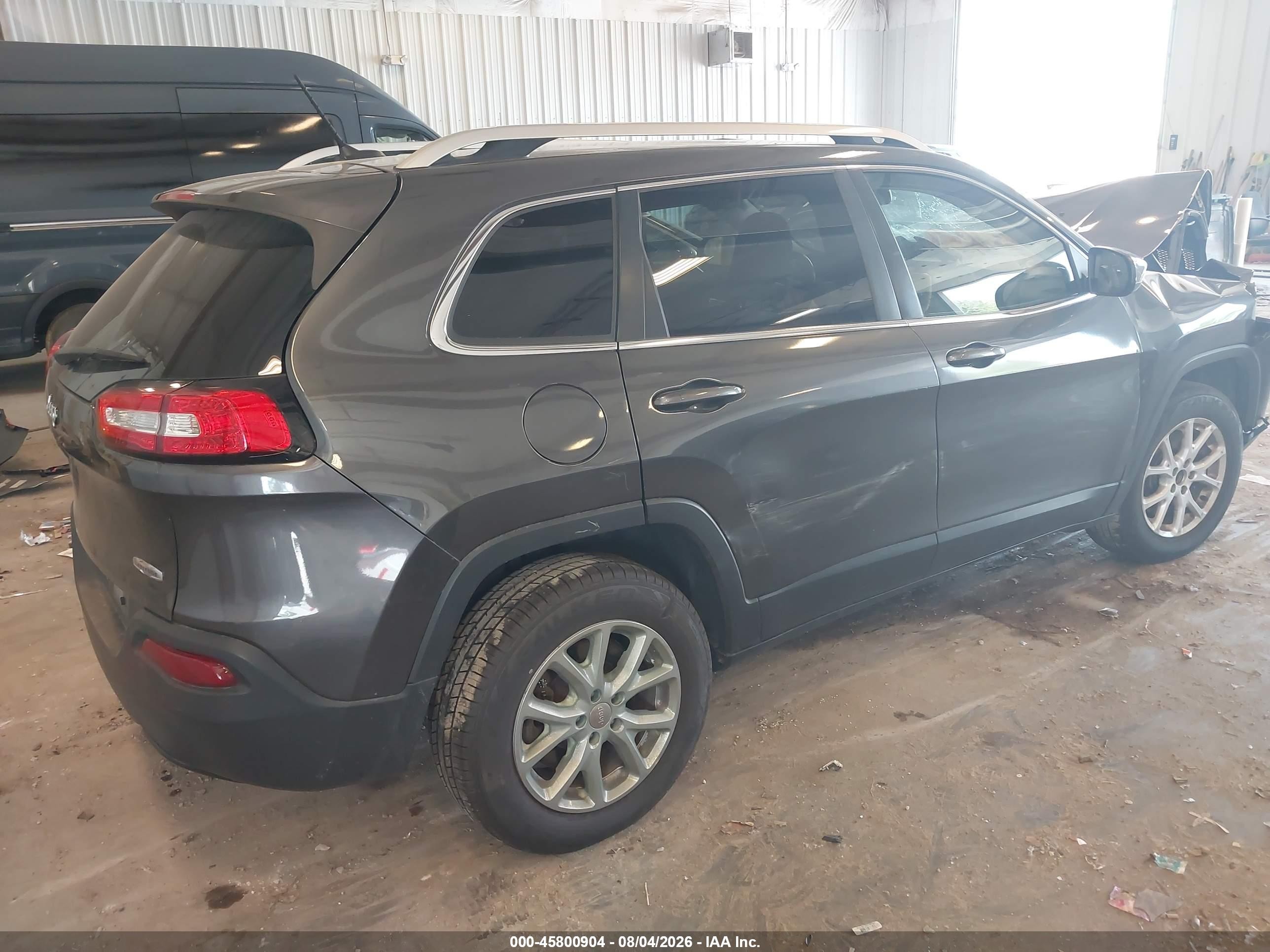 2015 Jeep Cherokee Latitude Gray vin: 1C4PJMCB9FW788878
