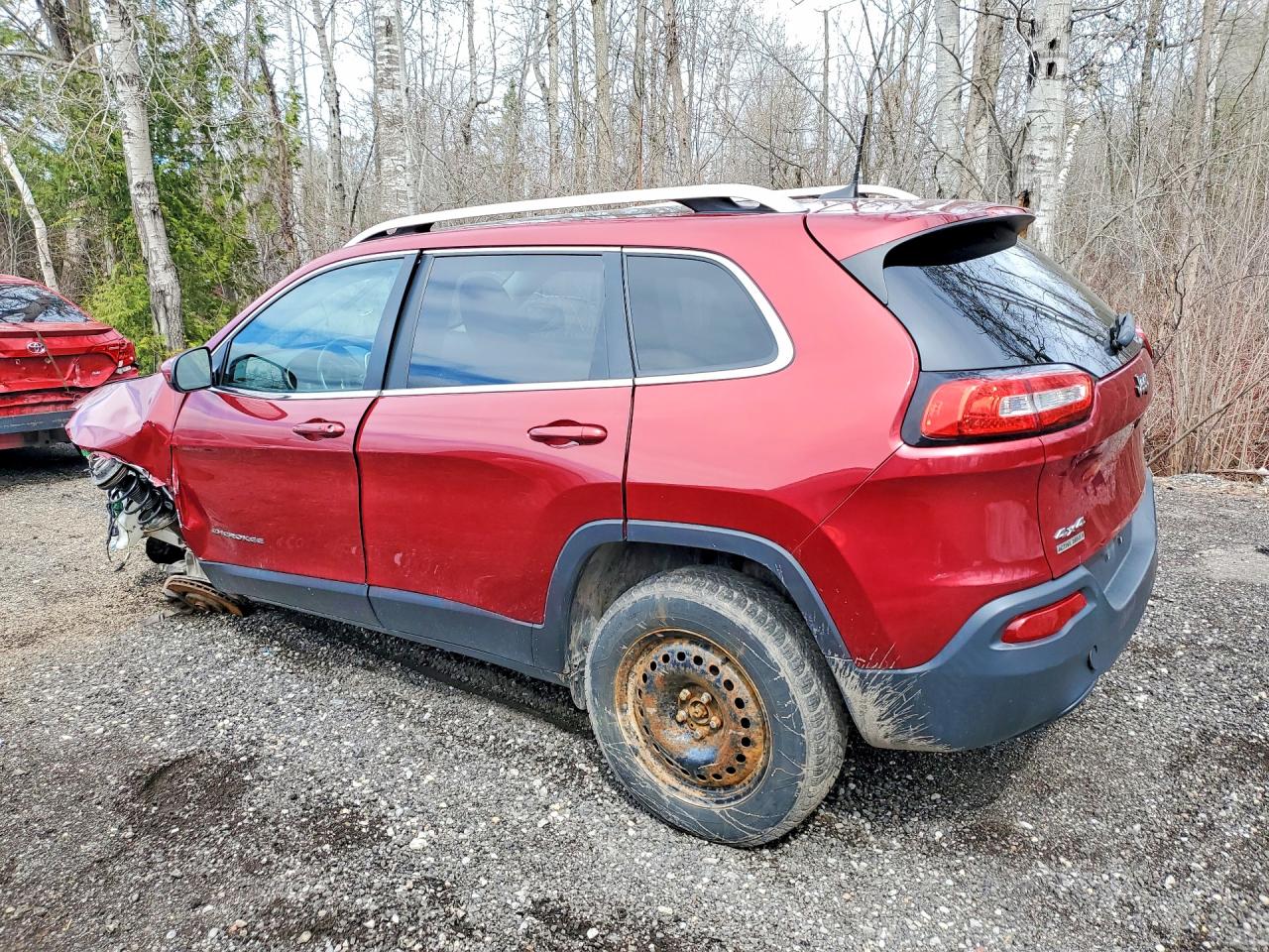 2016 Jeep Cherokee Latitude Red vin: 1C4PJMCB9GW195197