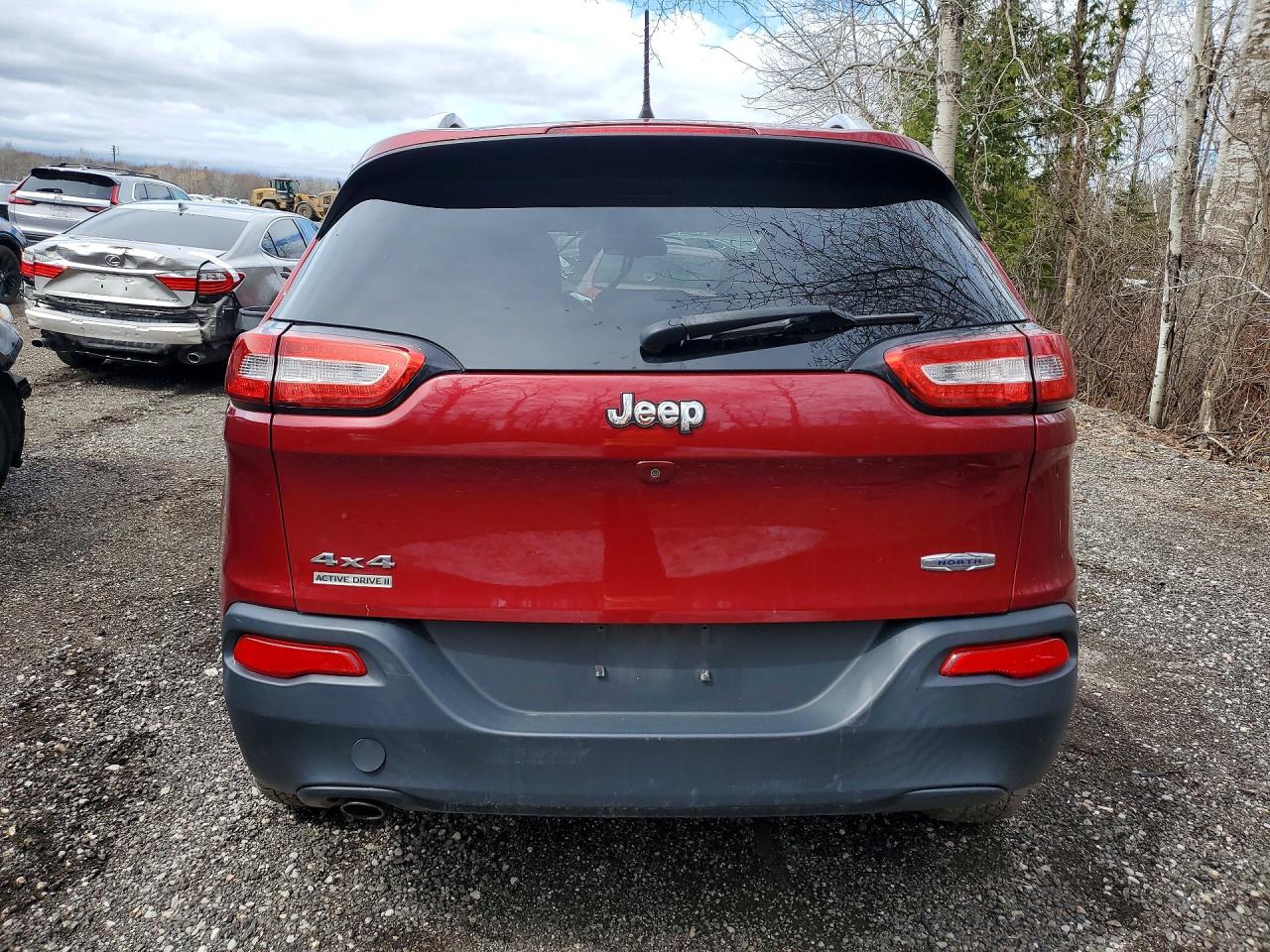 2016 Jeep Cherokee Latitude Red vin: 1C4PJMCB9GW195197