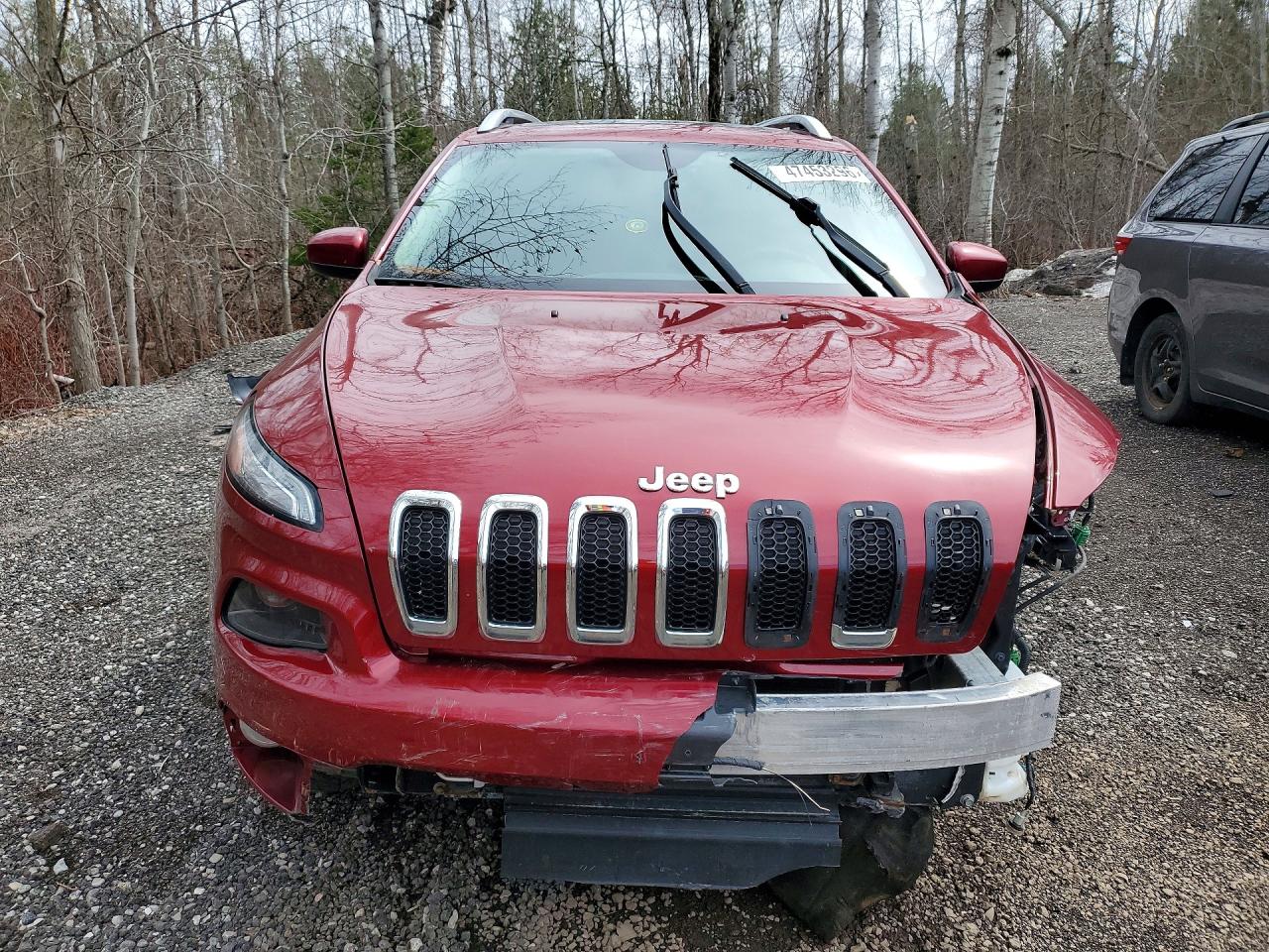 2016 Jeep Cherokee Latitude Red vin: 1C4PJMCB9GW195197