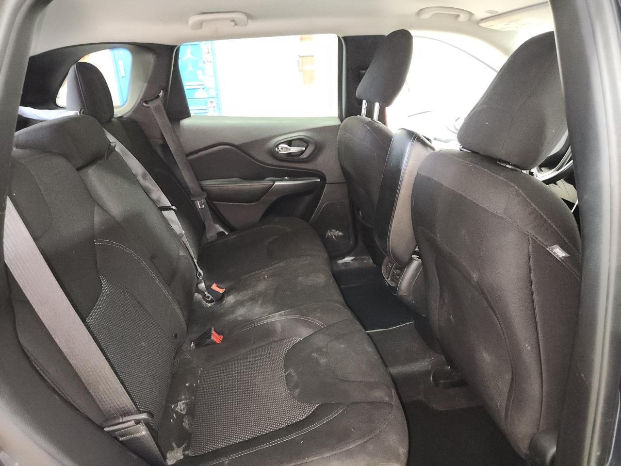 2019 Jeep Cherokee Latitude Blue vin: 1C4PJMCB9KD413482 Damage: Right Rear Seat, Stained, Permanent