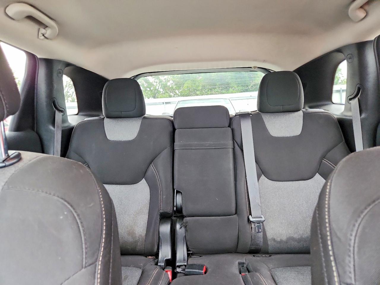 2014 Jeep Cherokee Latitude Gray vin: 1C4PJMCBXEW220038