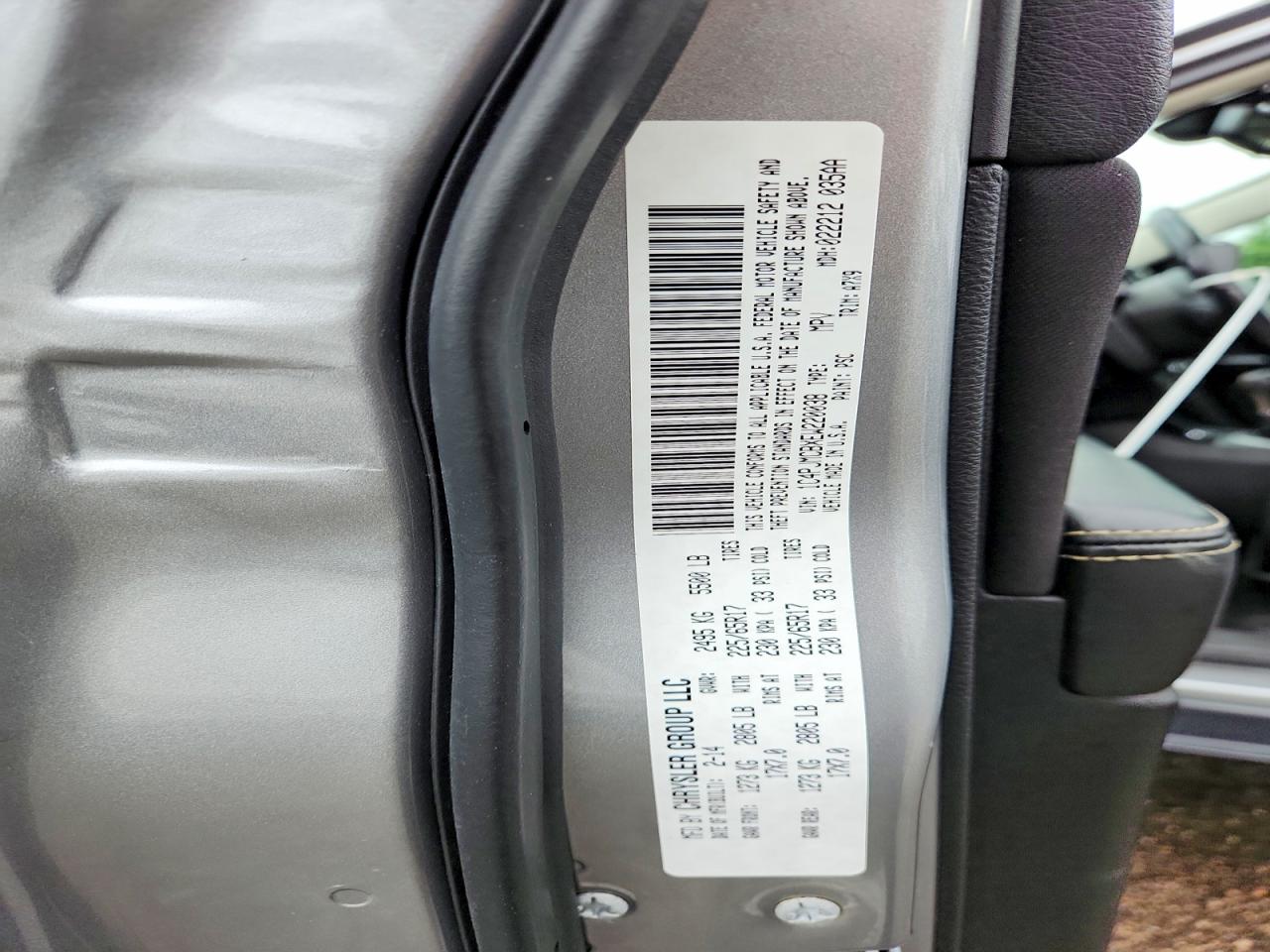 2014 Jeep Cherokee Latitude Gray vin: 1C4PJMCBXEW220038