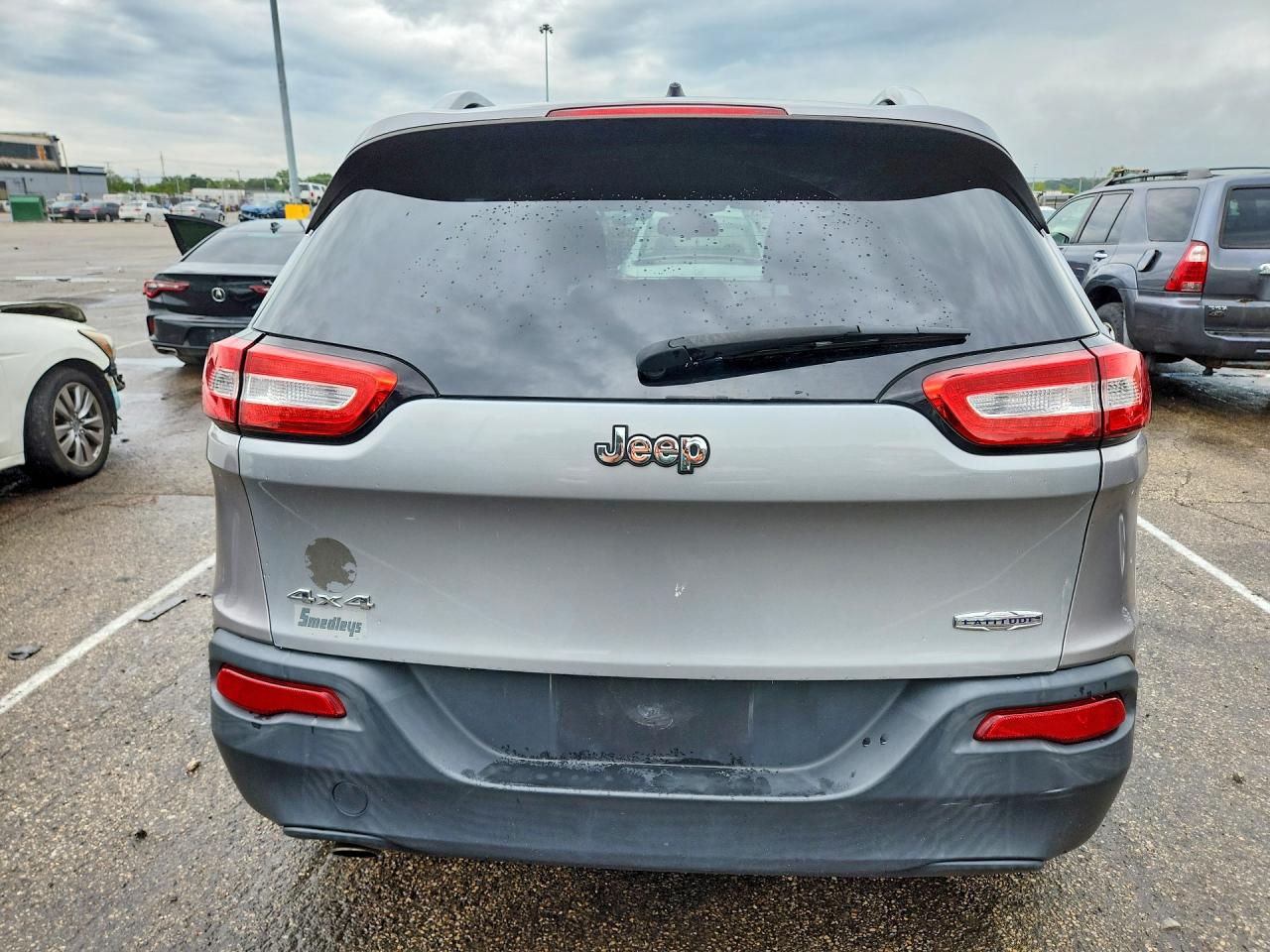 2014 Jeep Cherokee Latitude Gray vin: 1C4PJMCBXEW220038