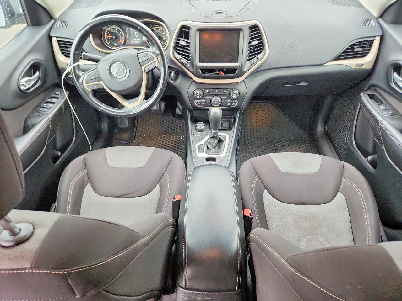 2014 Jeep Cherokee Latitude Gray vin: 1C4PJMCBXEW220038