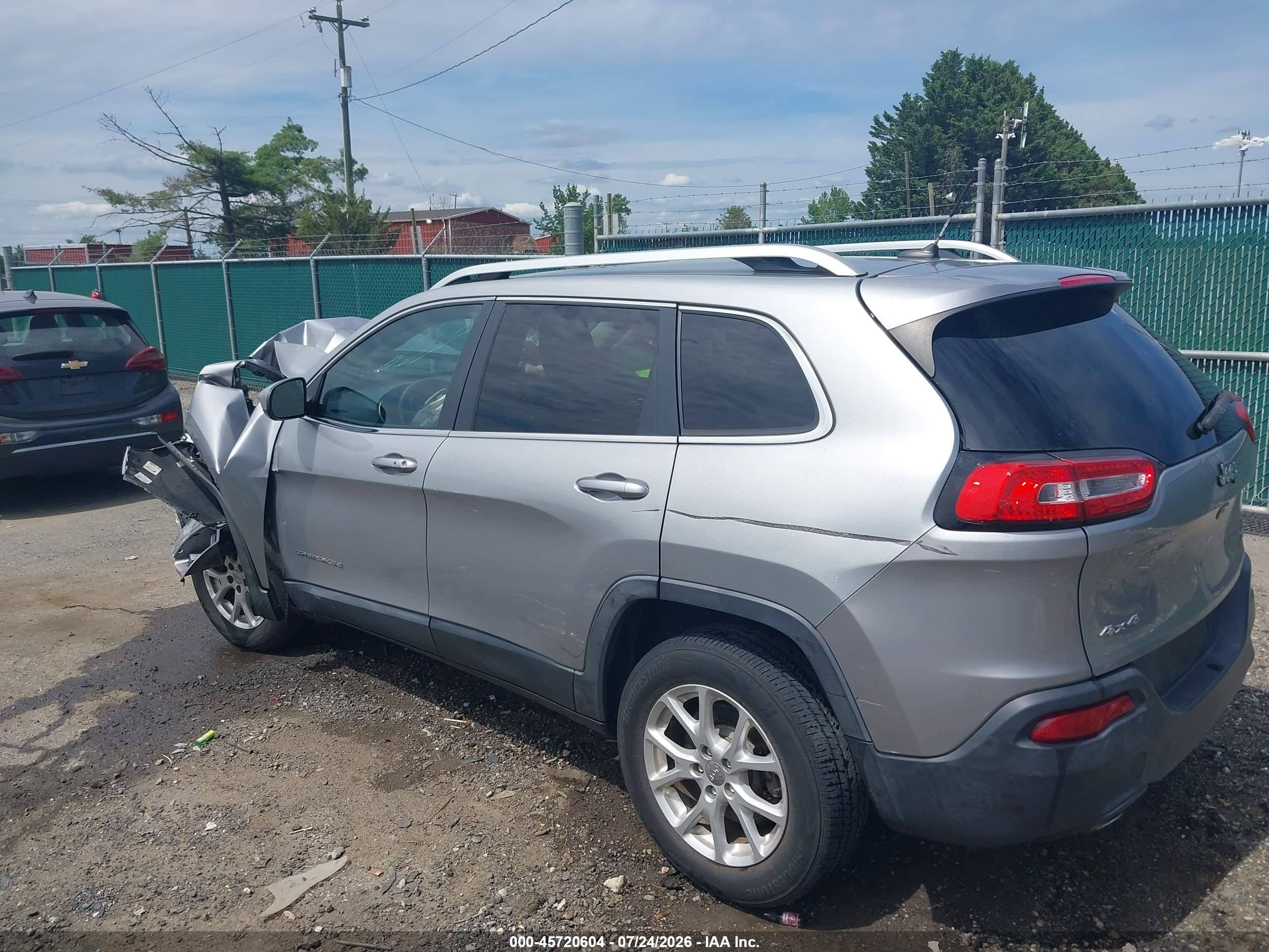 2014 Jeep Cherokee Latitude Gray vin: 1C4PJMCBXEW240564
