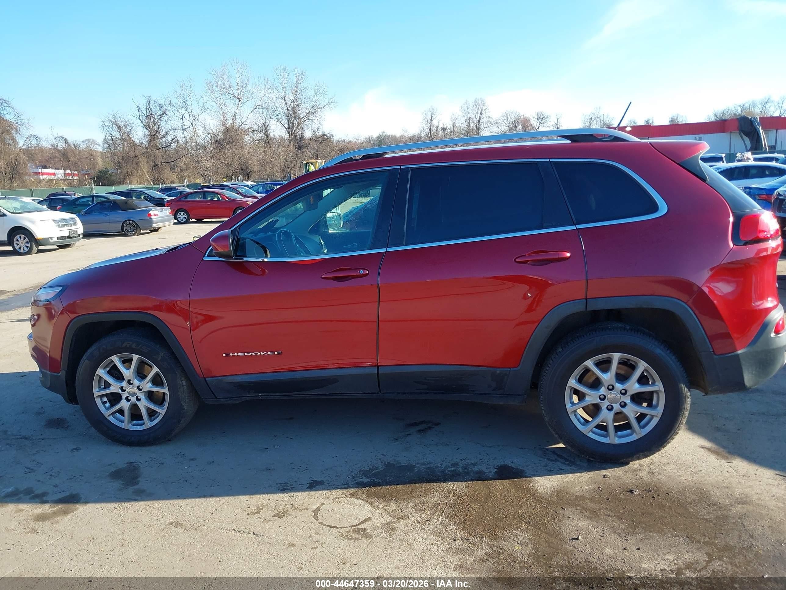 2014 Jeep Cherokee Latitude Red vin: 1C4PJMCBXEW296973